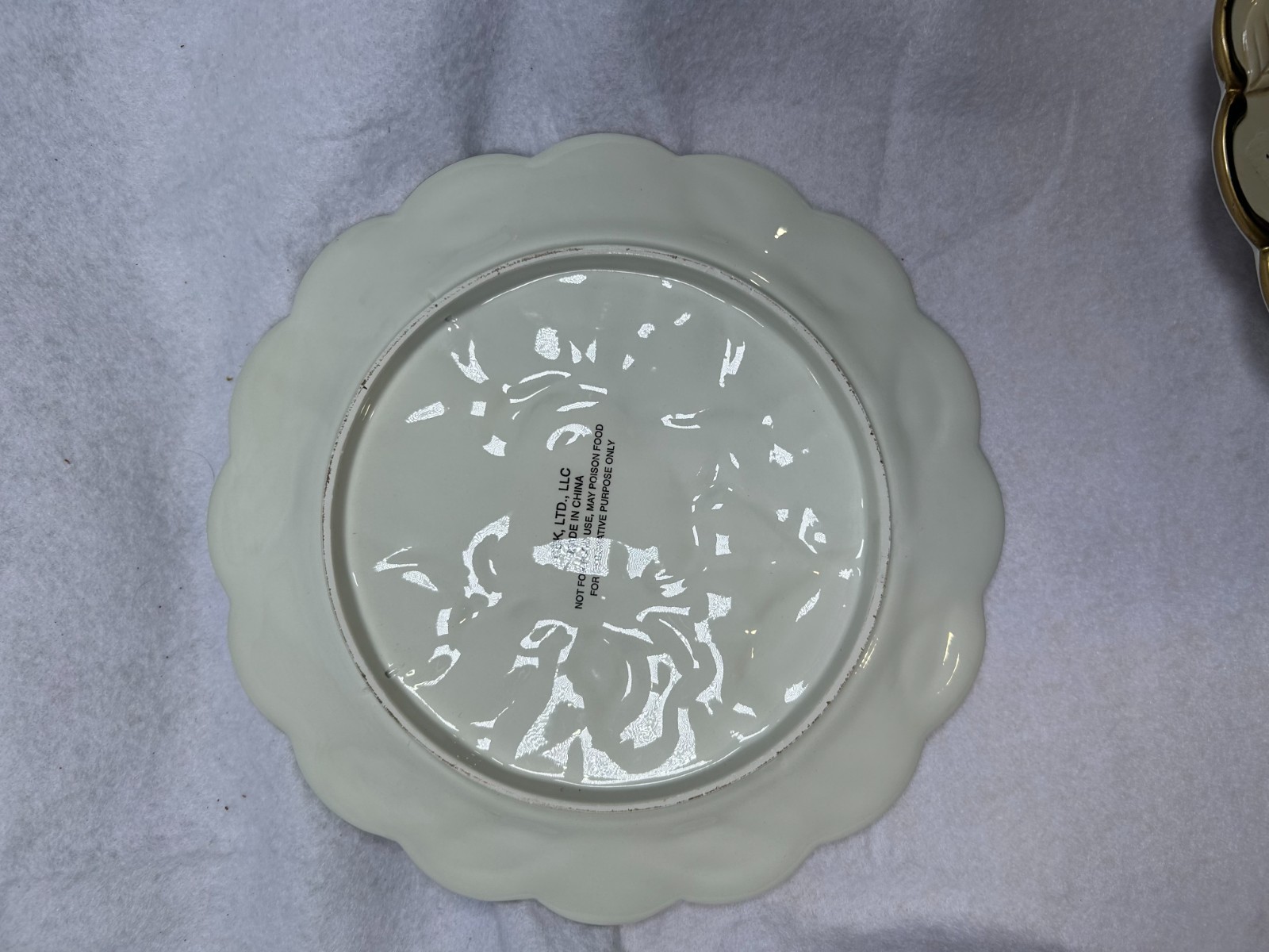 Set of 2 CBK Ltd Floral Decorative Plates Magnolia Iris Raised Embossed Wall