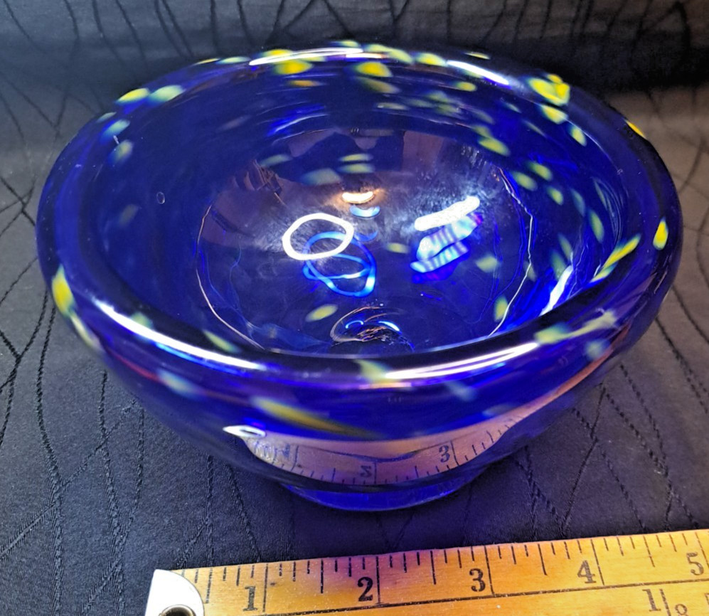 2018 Hilltop Hand Blown Art Glass Cobalt Blue Yellow Frit Bowl Signed