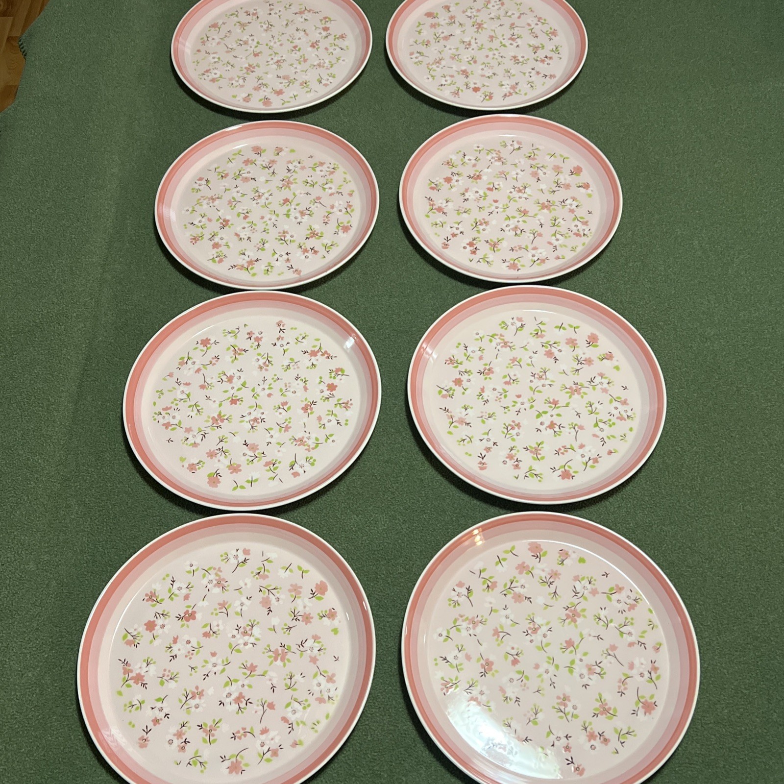 (8) Mikasa International Playmate Plus Rare “Pink Candy” C4163 10 3/4″ Japan