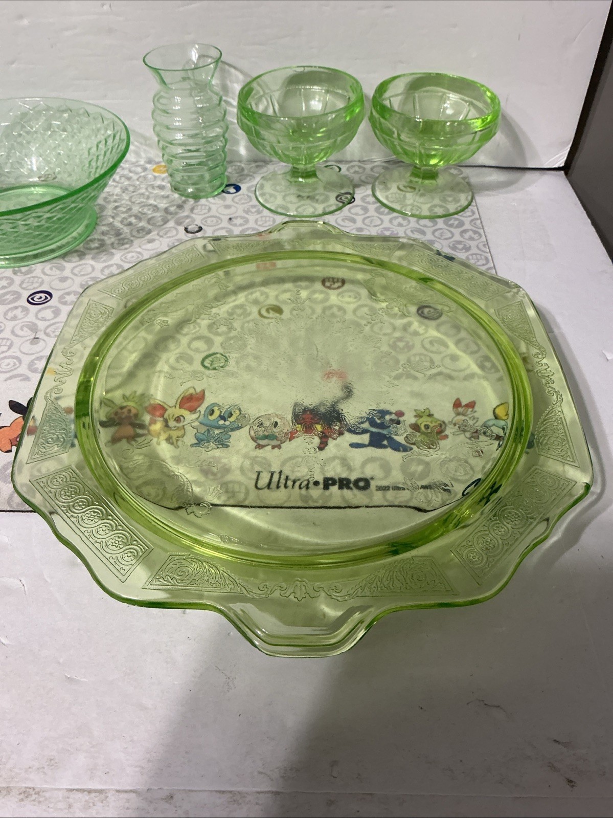 Mixed Lot 7 Piece Vintage Uranium Glass – Candy Bowl – Desert Bowl – More! Look!