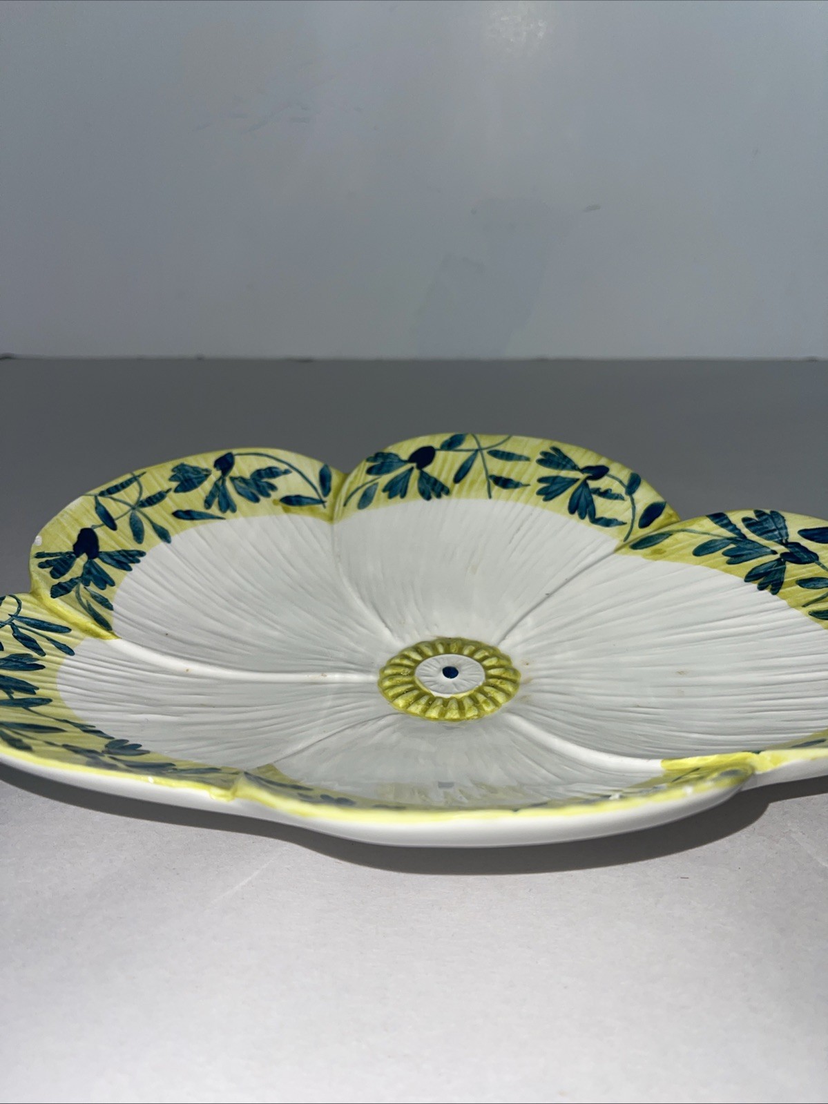 Vintage Italian Pottery Flower Dish Bowl Hand Painted Made in Italy 9.5×6.5”