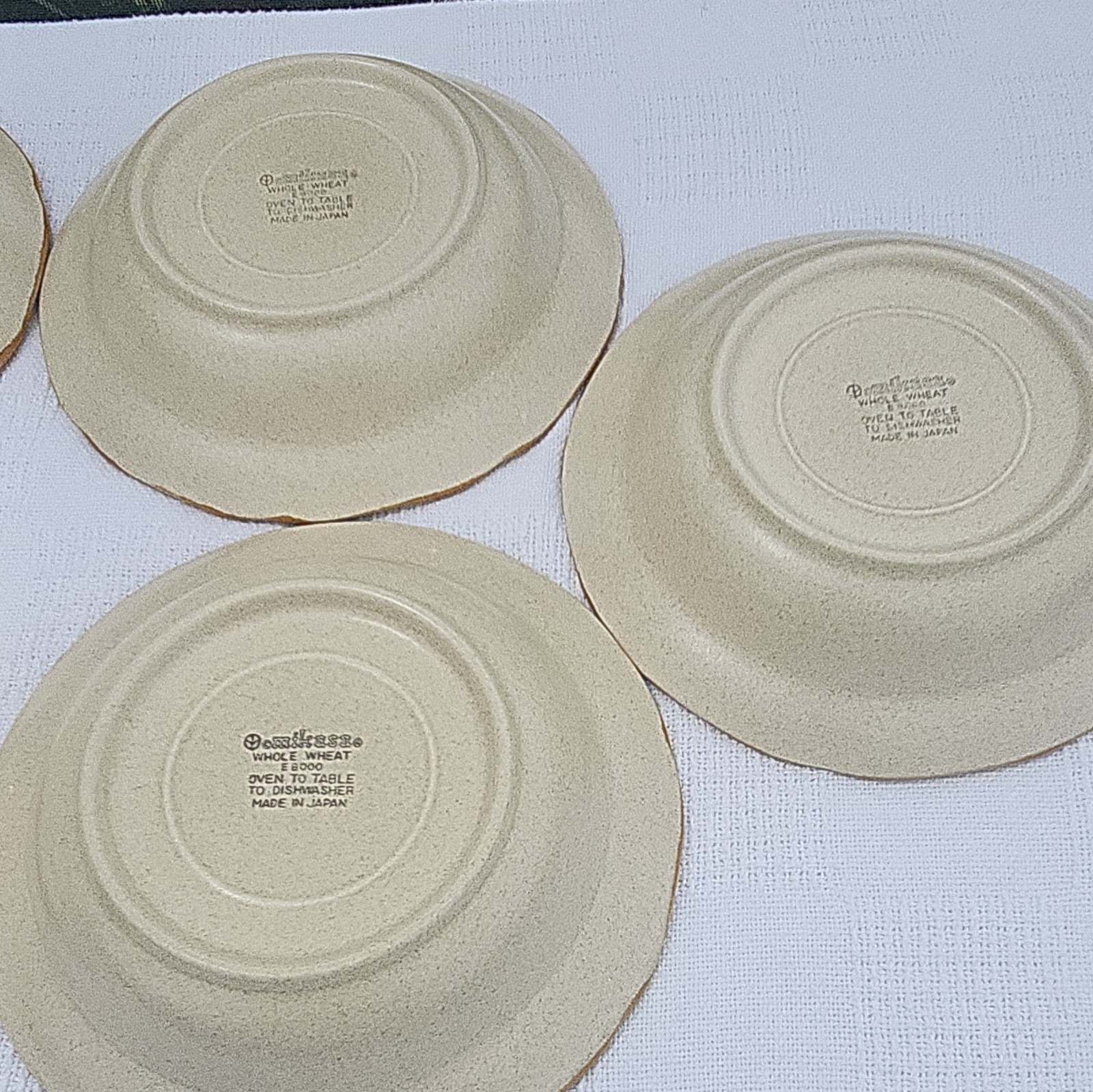 Mikasa Whole Wheat E8000 Stoneware Bowl Dishwasher & Oven Safe Beige Brown