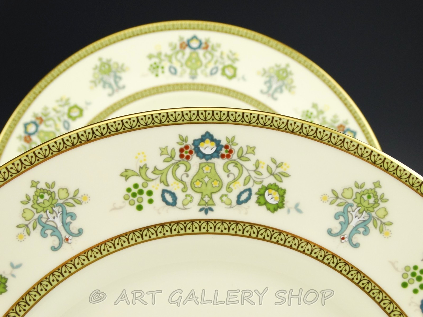 Minton England HENLEY 10-5/8″ DINNER PLATES Set of 4 Mint