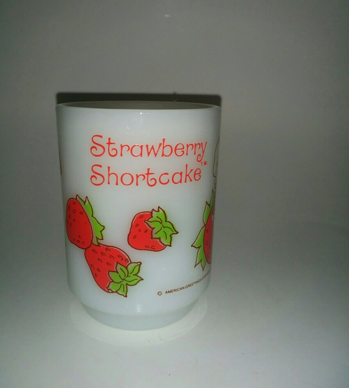 Vintage 1980 Strawberry Shortcake Mug Cup Milk Glass Anchor Hocking Fire King