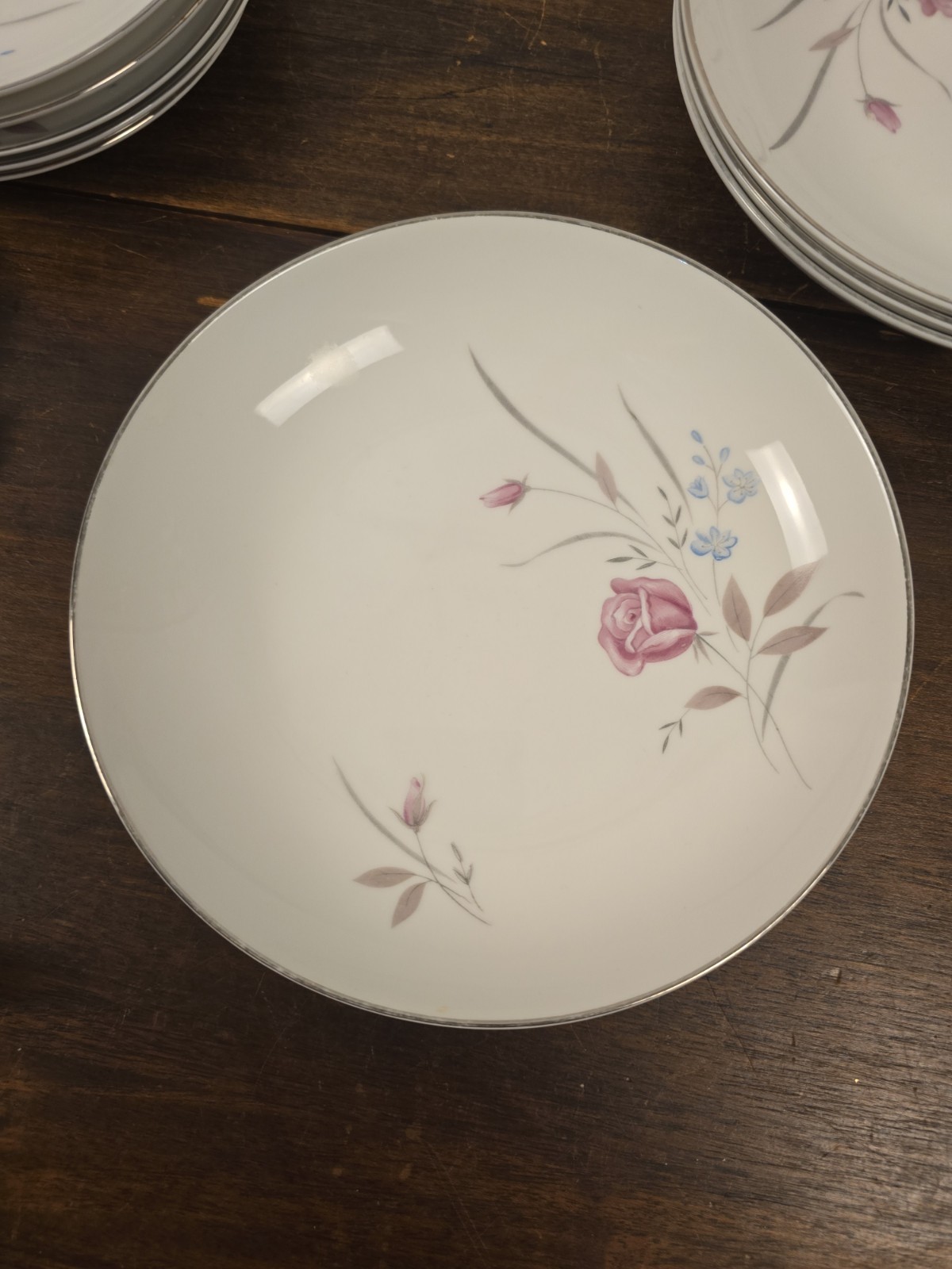 VTG 6 Fashion Manor Fine China Ceramic New Rose Floral 7.5″ Salad/Dessert Bowls