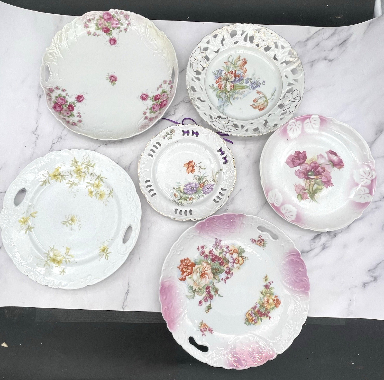 Vintage Reticulated Plates Flowers Cottage Core Shabby Wall Gallery Decor – Lot