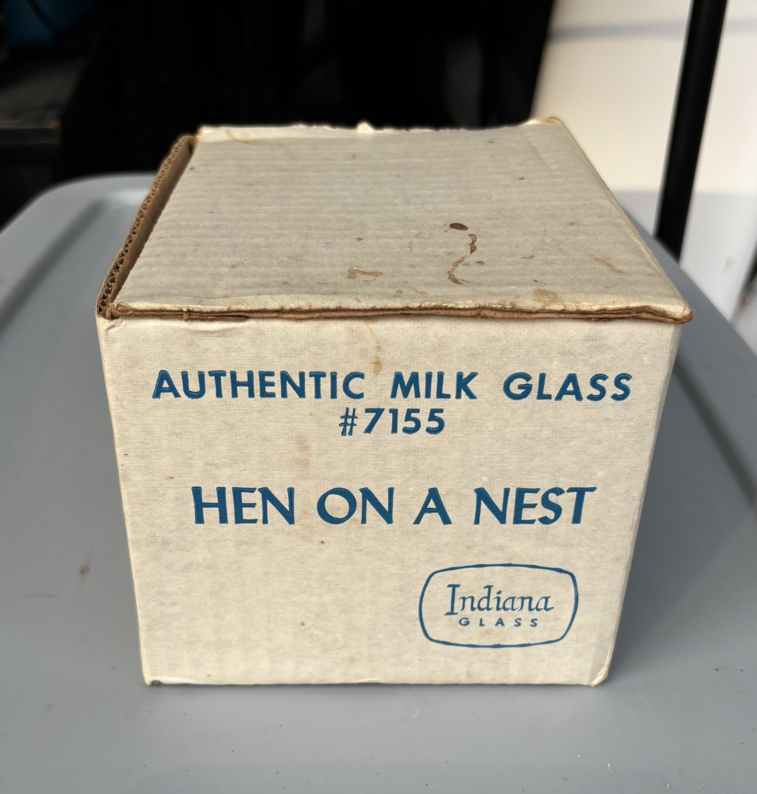 Indiana Glass Hen On Nest Authentic Milk Glass #7155 **BOX ONLY!!