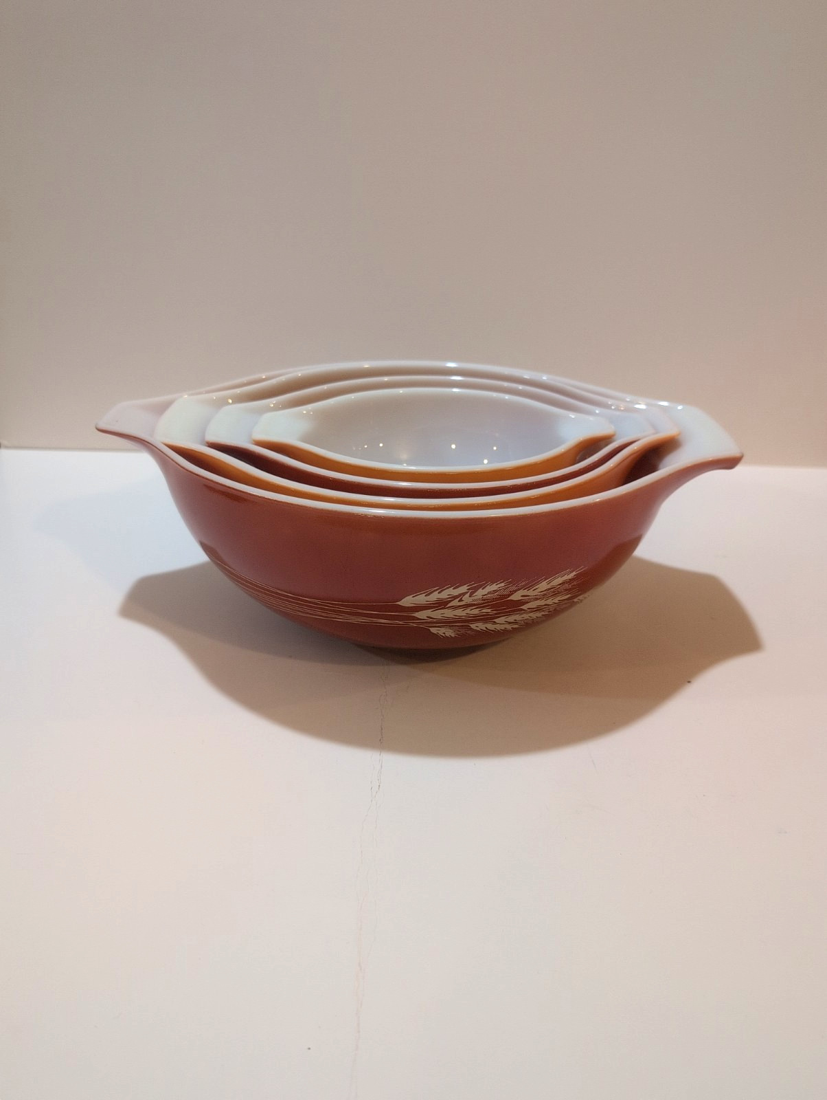 Vintage Pyrex Autumn Harvest Wheat 4 Pc Cinderella Nesting Bowl Set
