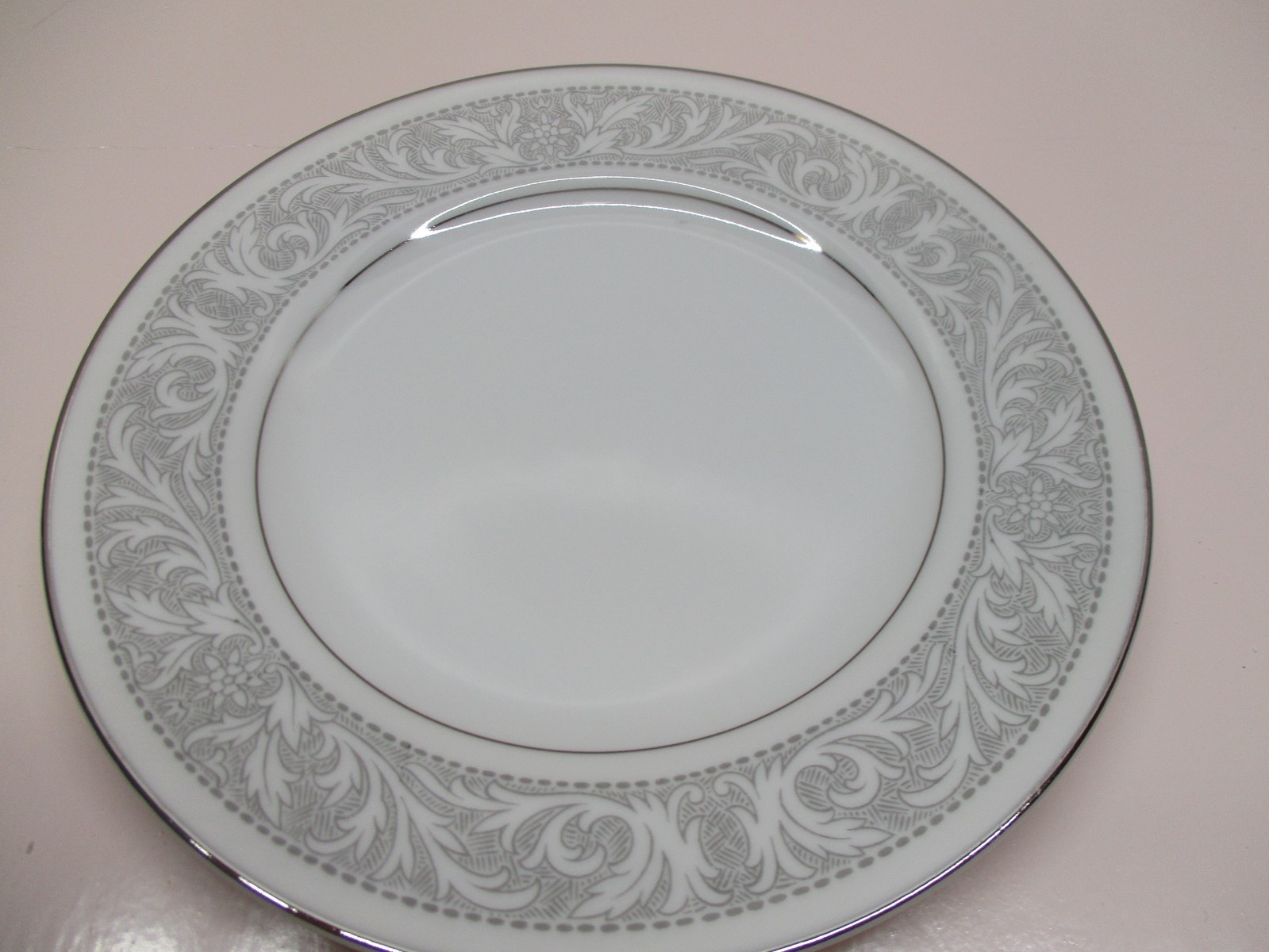 Vintage Mismatched China Dinner Plates & Bread Plates ~ 10pcs-Beautiful-Colorful