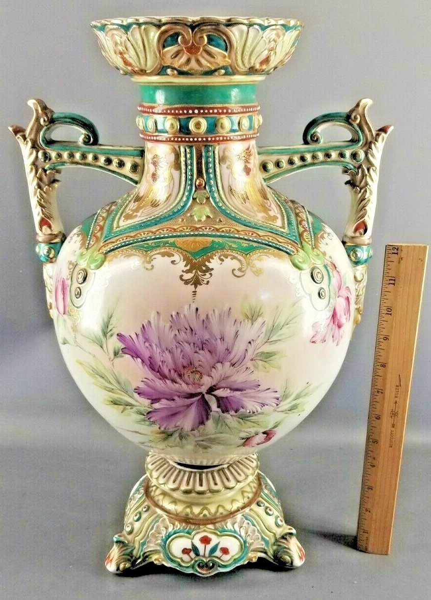 ANTIQUE AUSTRIAN HIGHILY DECORATED PALATIAL VASE