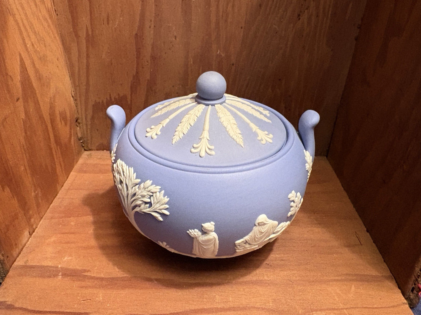 Wedgwood Blue Jasperware Covered Sugar Bowl Neoclassical Relief EUC Vintage Lid