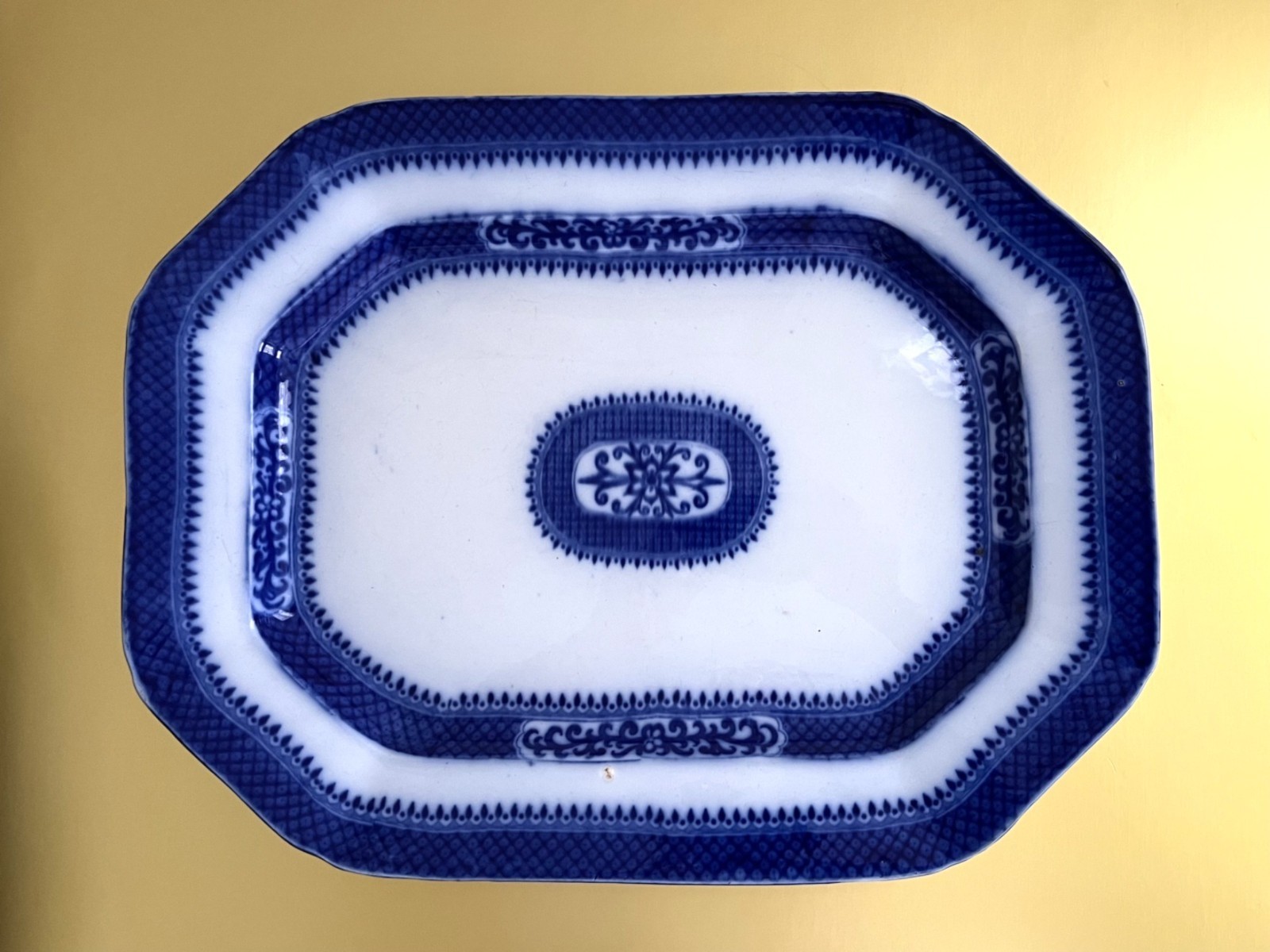 Antique Minton & Boyle PEKIN SCROLL Flow Blue 15.5″ Platter Circa 1836-1841