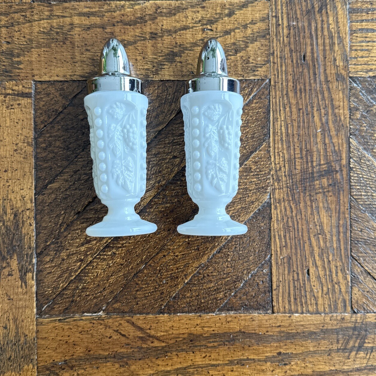 Westmoreland Salt and Pepper Shaker Bead Cable Grape Leaf White Milk Glass