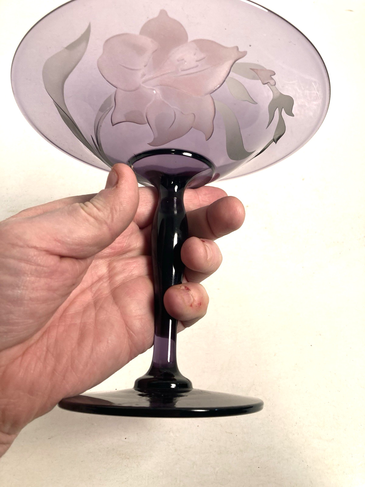 Vintage Purple Glass Dish, FLOWER DESIGN,server, candy dish, compote, irradiated