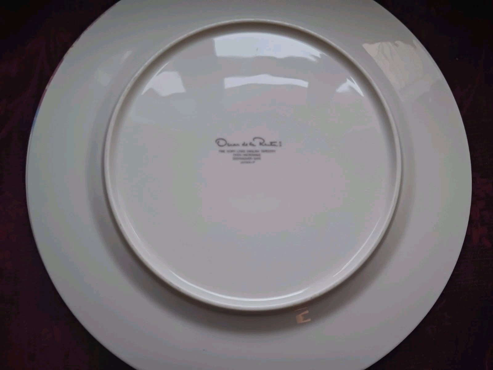 Oscar De La Renta English Tapestry 6Pc Lot – Dinner, Salad Plates, Saucers – NEW