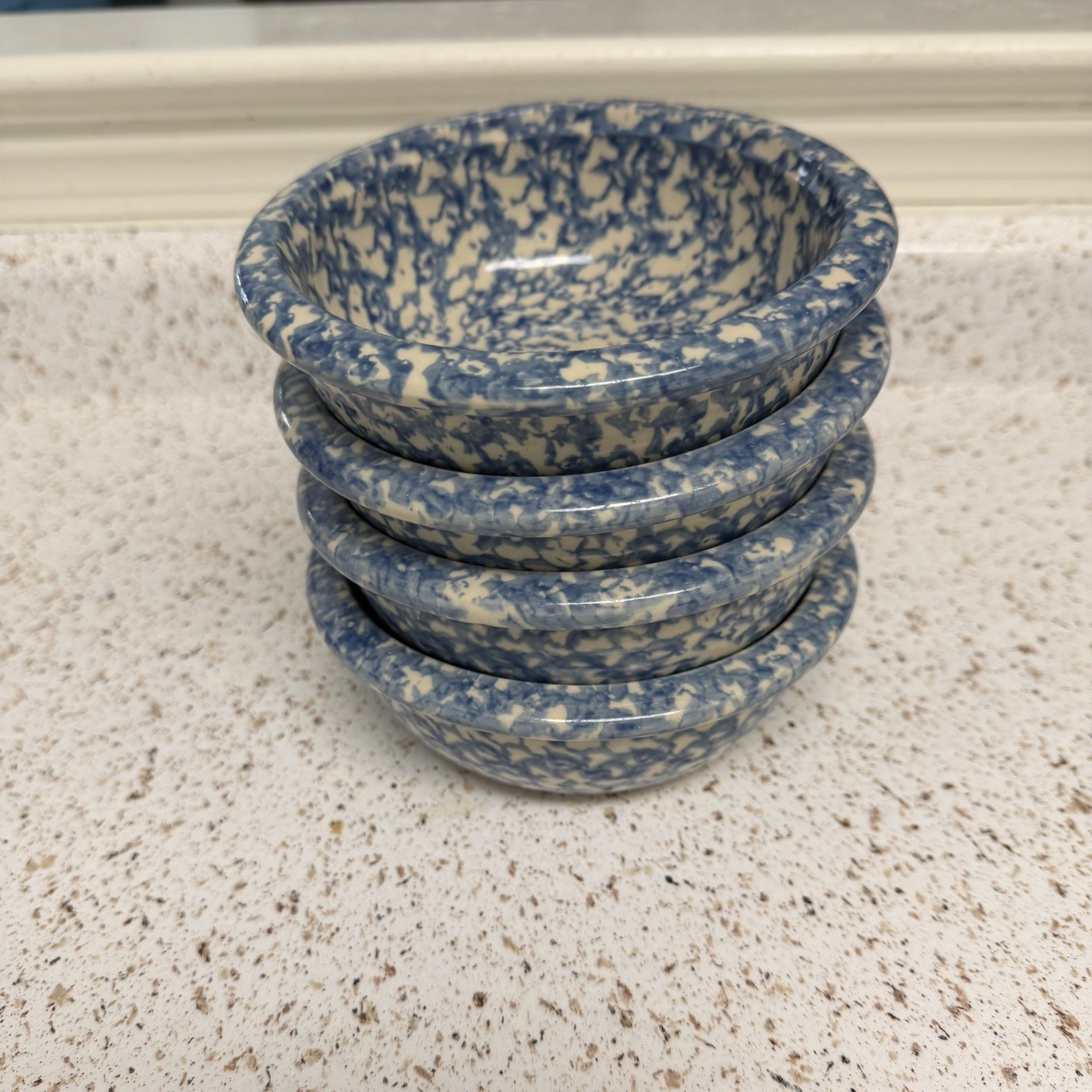 Blue Spongeware Pottery Roseville OH Cereal Soup Bowls 6.5″ Set of 4 USA Vintage