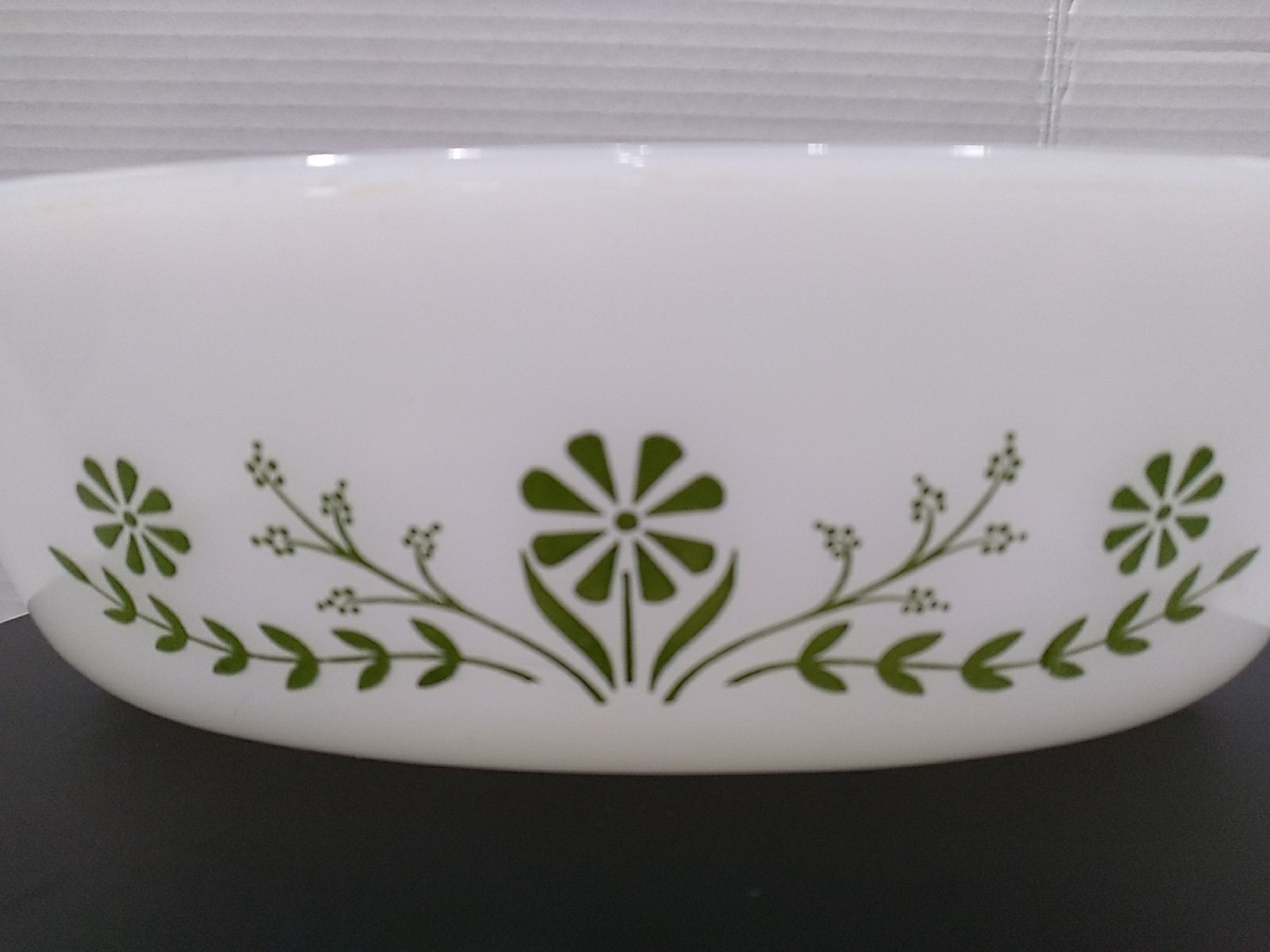 VTG Glasbake 1 Quart Serving Dish White With Green Flowers Made In USA J235