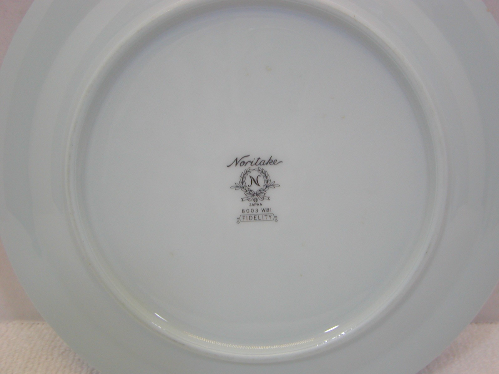 4 VINTAGE NORITAKE FIDELITY 8-1/4″ SALAD PLATES