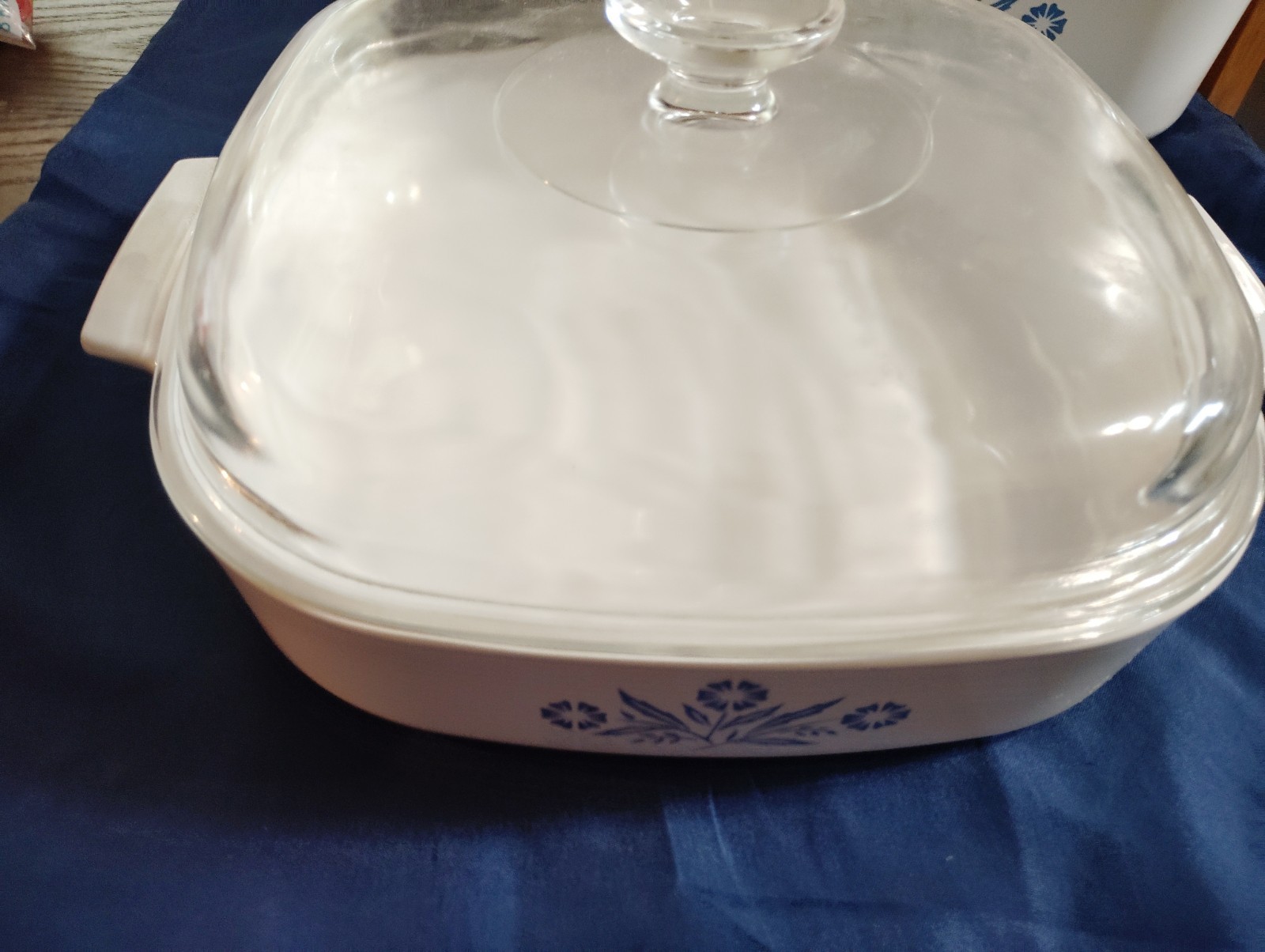 Rare Vintage Corning Ware Blue Cornflower A-10-B 9.75×9.75×2 Casserole