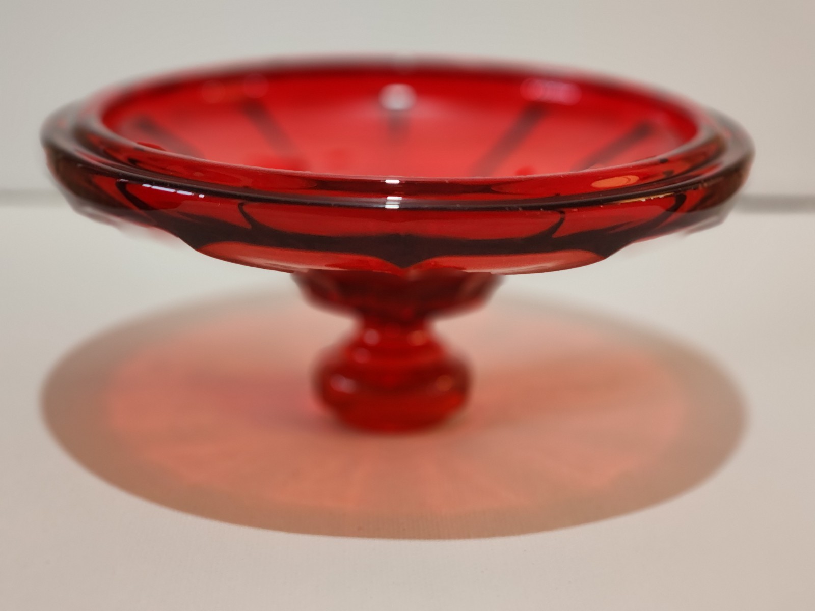 Vtg.Fostoria Coin Glass Ruby Red Covered Candy Dish w/Liberty Emblems 6.5Wx4.25H