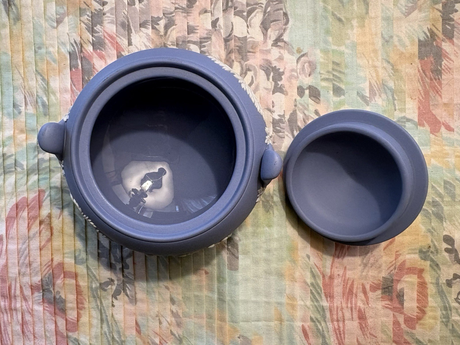 Wedgwood Blue Jasperware Covered Sugar Bowl Neoclassical Relief EUC Vintage Lid