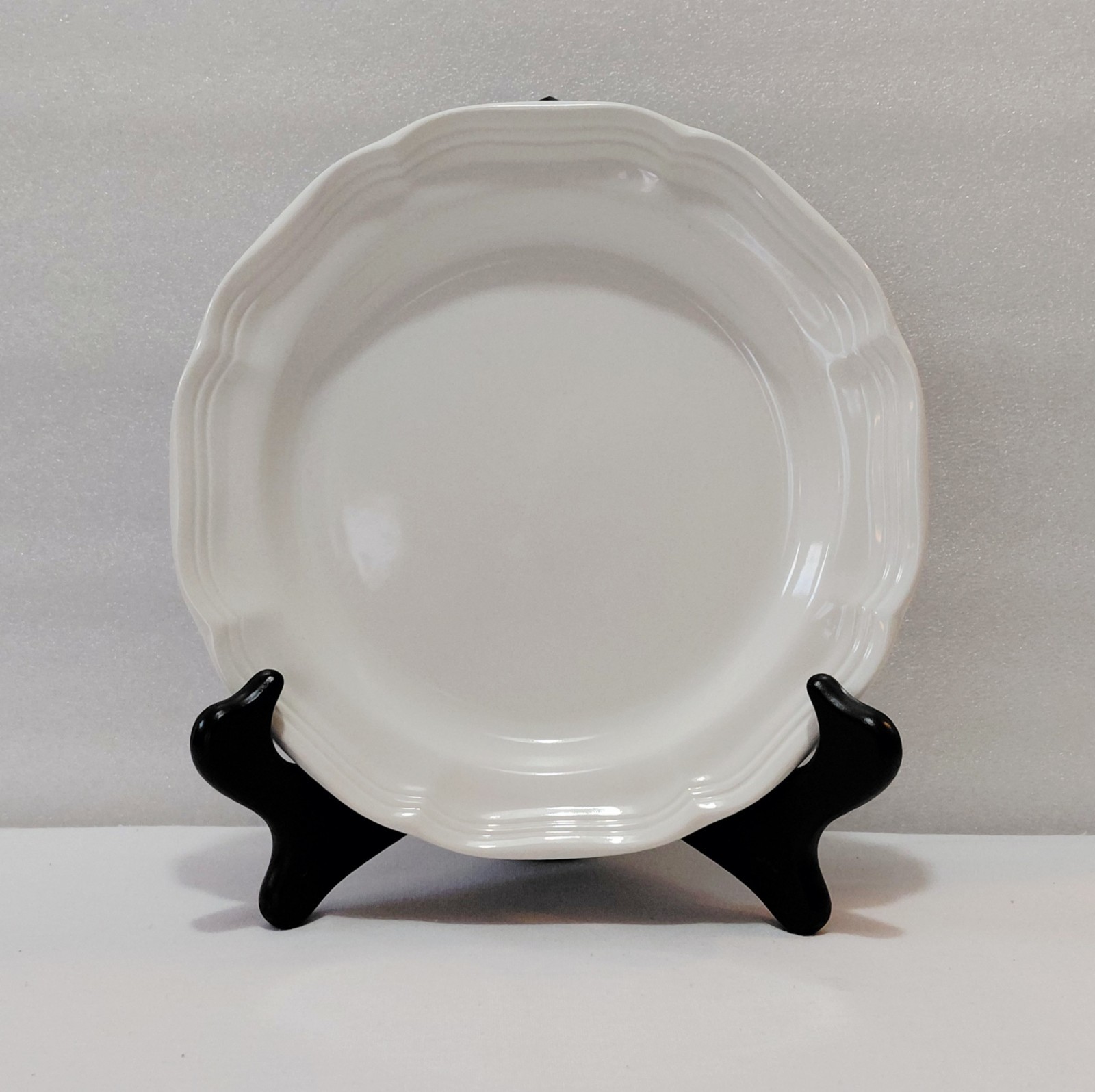 Mikasa Salad Plates 7 7/8″ French Countryside Off White Rustic Farmhouse Set 4