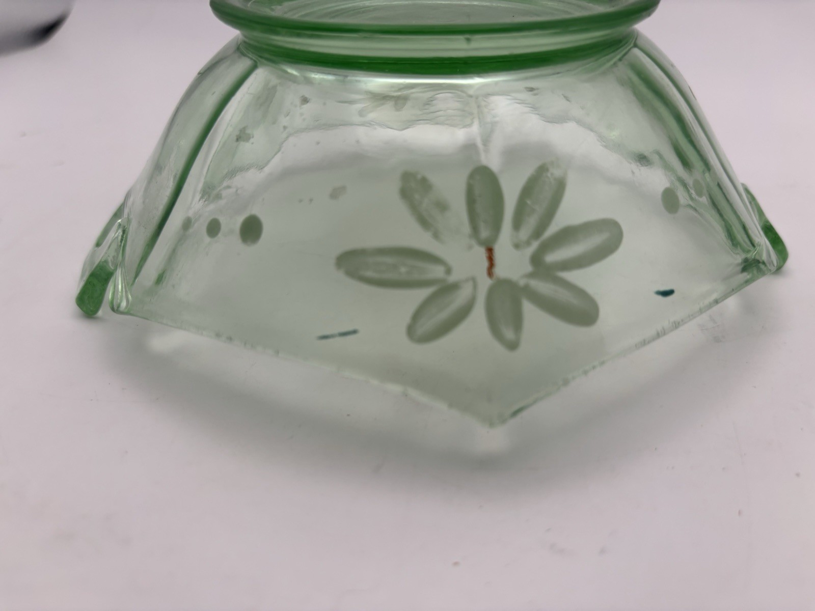 Art Deco Vintage Elegant Uranium Glass Hexagon Handled Bowl Hand painted 6”