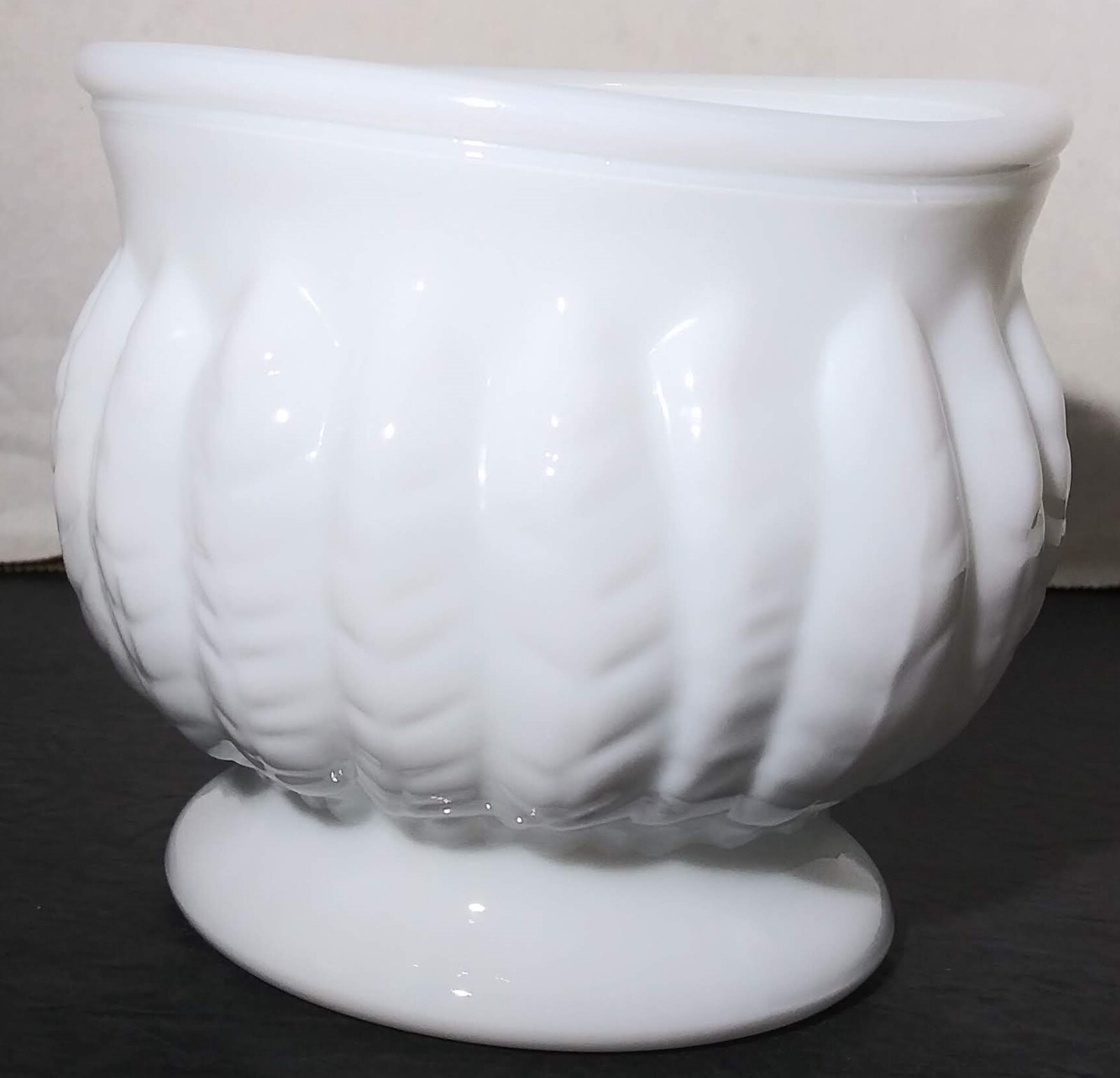 Vintage RANDALL White Milk Glass Flower Vase PLANTER Bowl FEATHER WHEAT Pattern