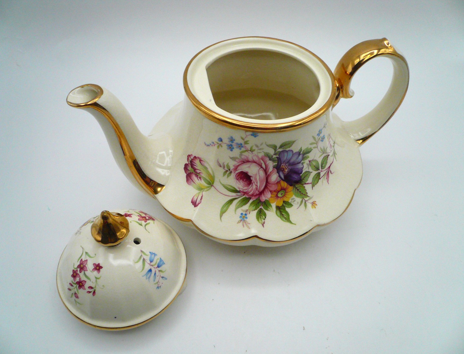 Sadler England Bell Shape Teapot # 3185 Mixed Floral Teapot