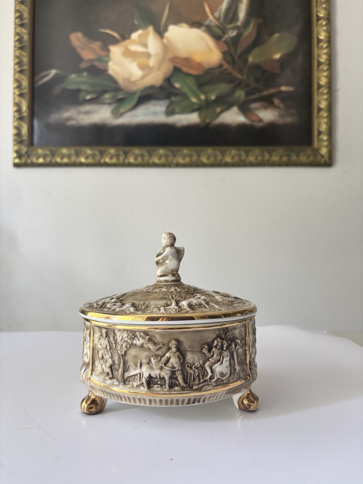 Vintage R. Capodimonte M.A.S. Italy Porcelain Footed Trinket /Candy Lidded Dish