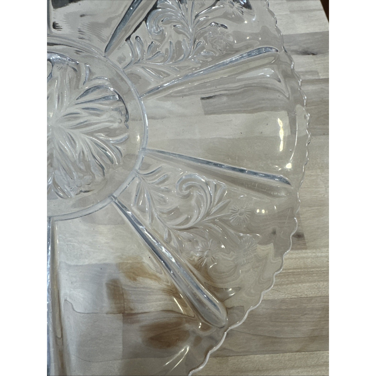 Vintage Indiana Glass Paneled Heather Clear Berry Bowl Decore Scalloped Edge 9″