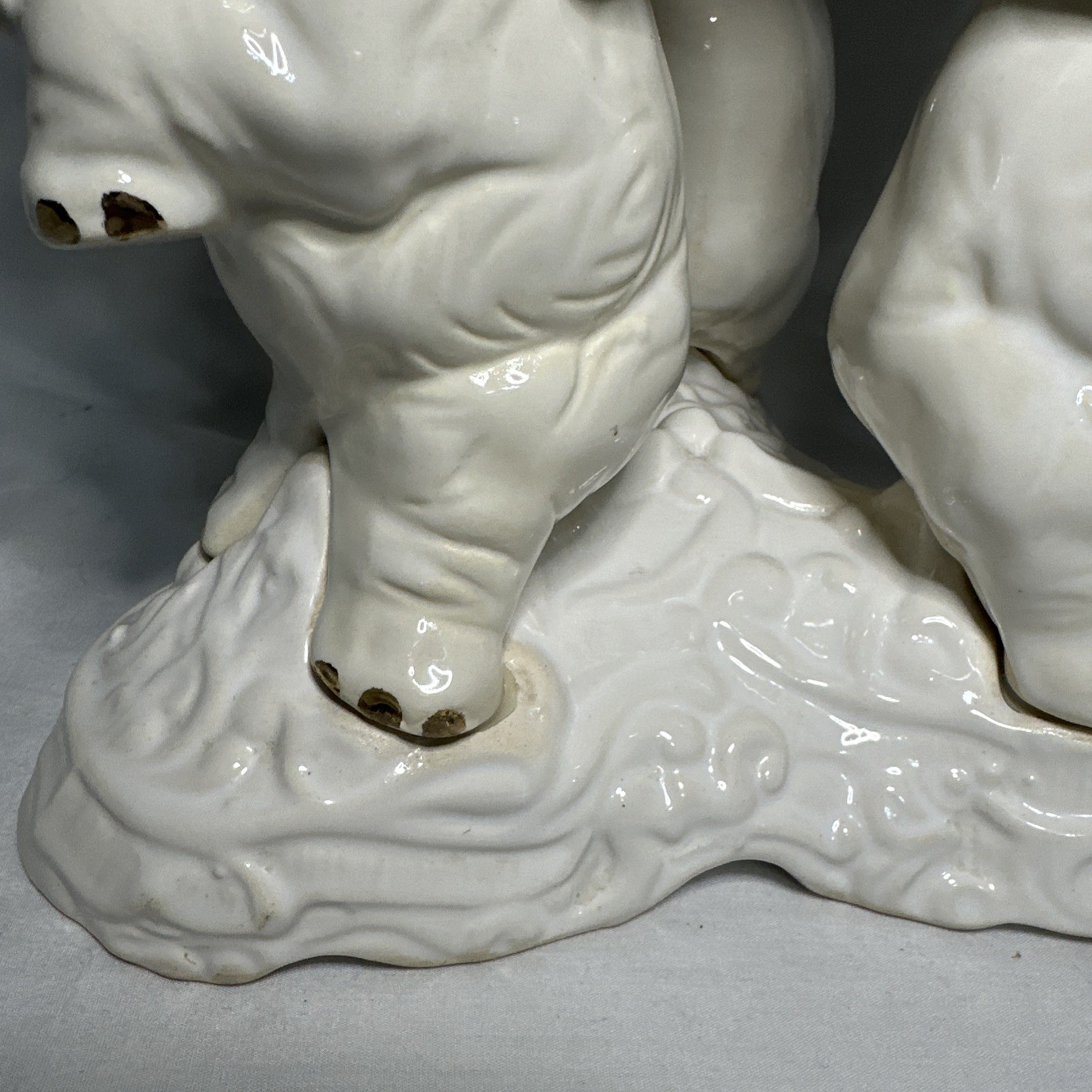 Elephant Pedestal Bowl Ceramichrome 1977 Trunk Up Ceramic 12″ Tall/11″ Diameter