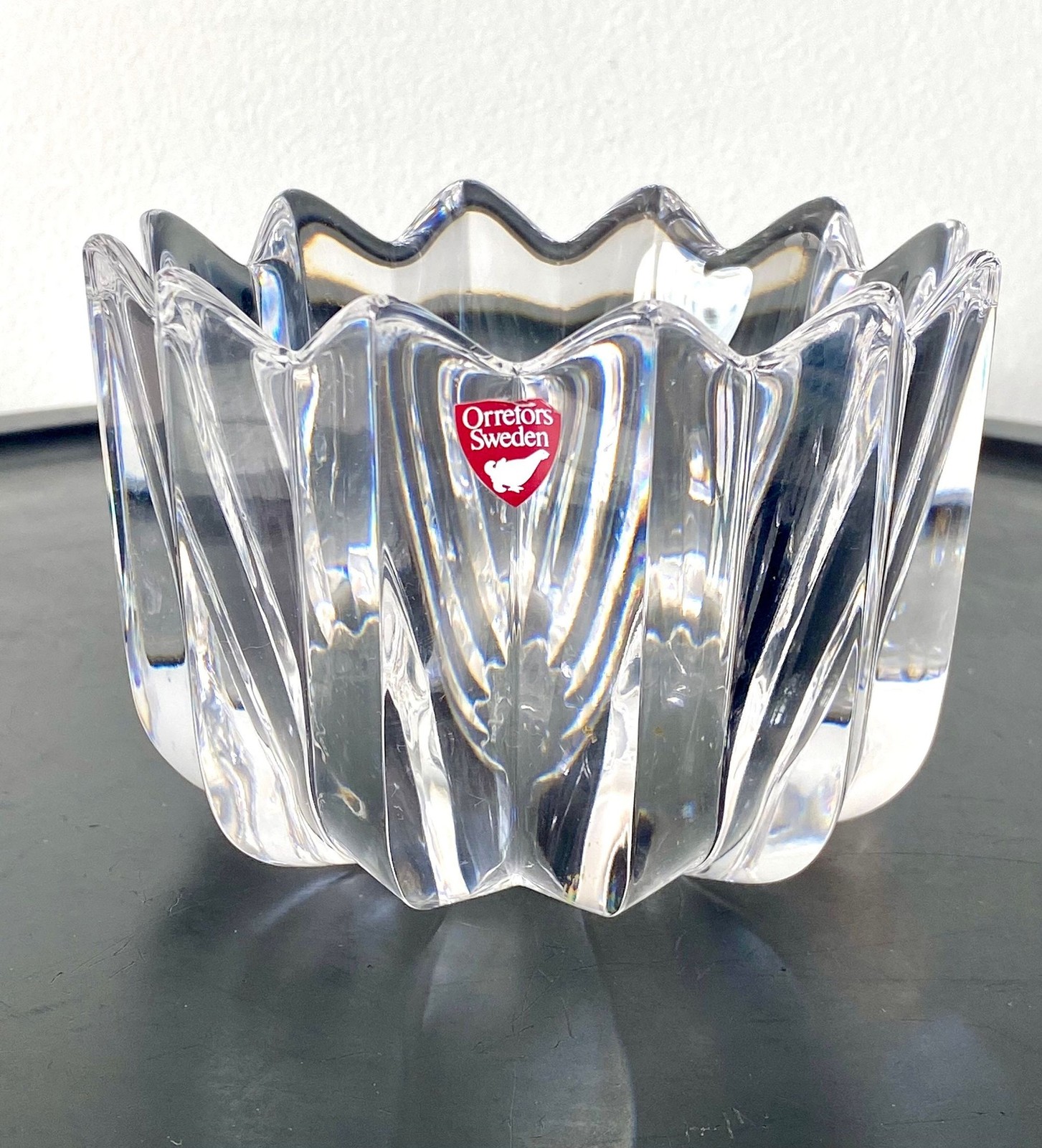 Orrefors Sweden Fleur Pattern Crystal Bowl by Jan Johansson # 4517-12 Circa 1980