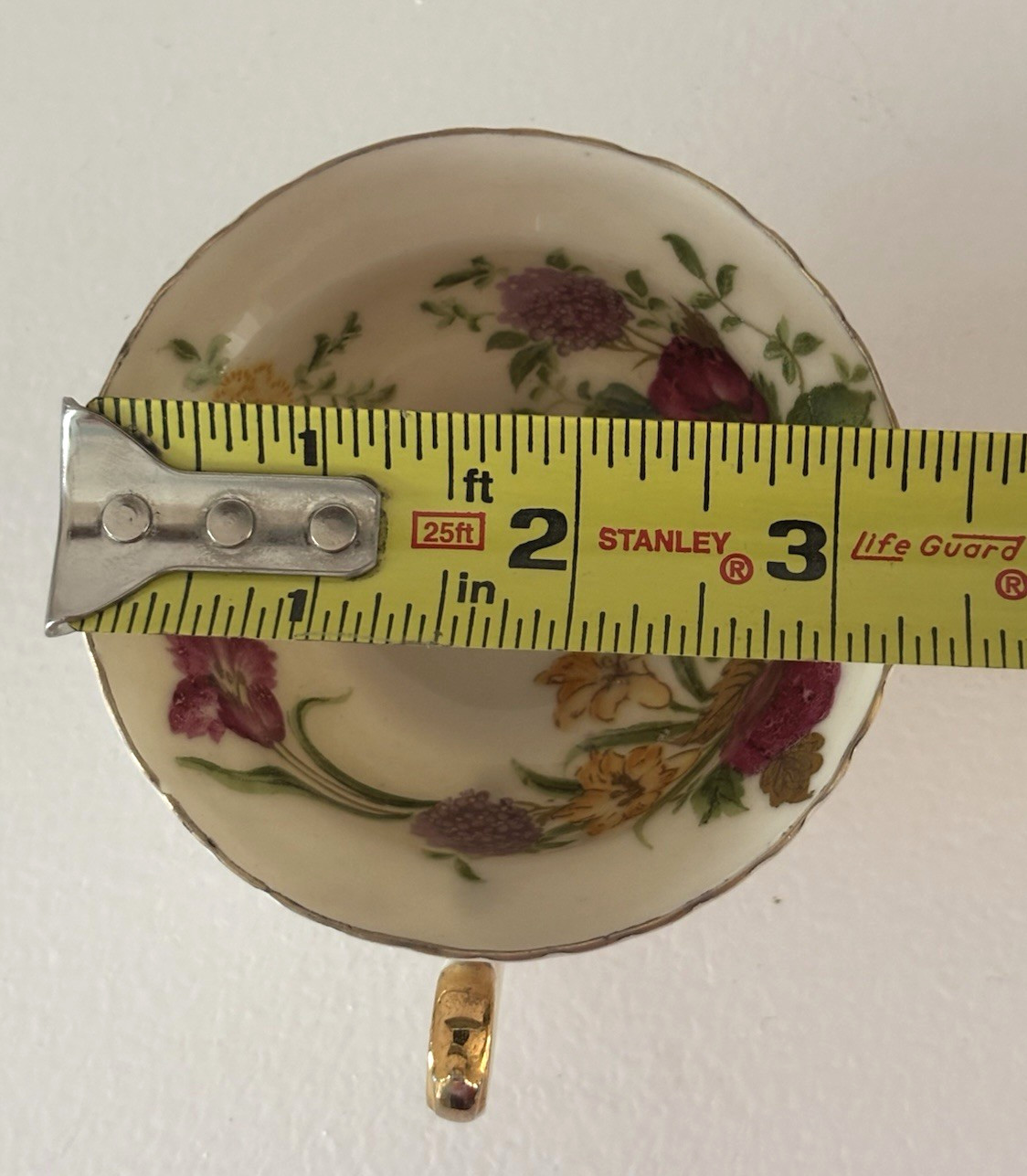 Vintage hand painted porcelain Made In Occupied Japan Tea Cup Floral Pattern