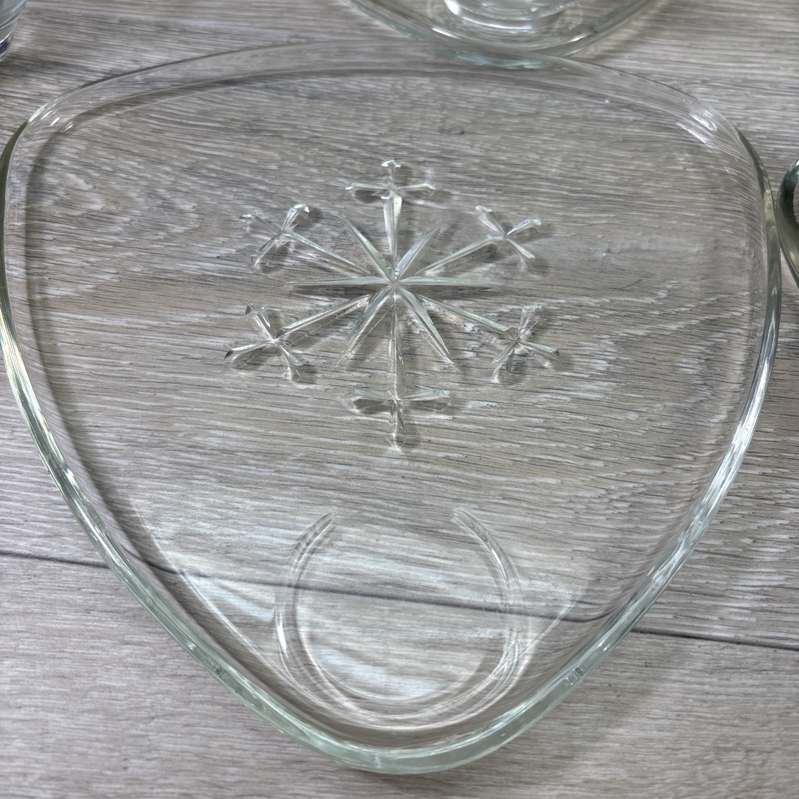 Vintage Indiana Glass 4 Diff. Snowflake Triangle Snack Plates W/Cups set 8.75”