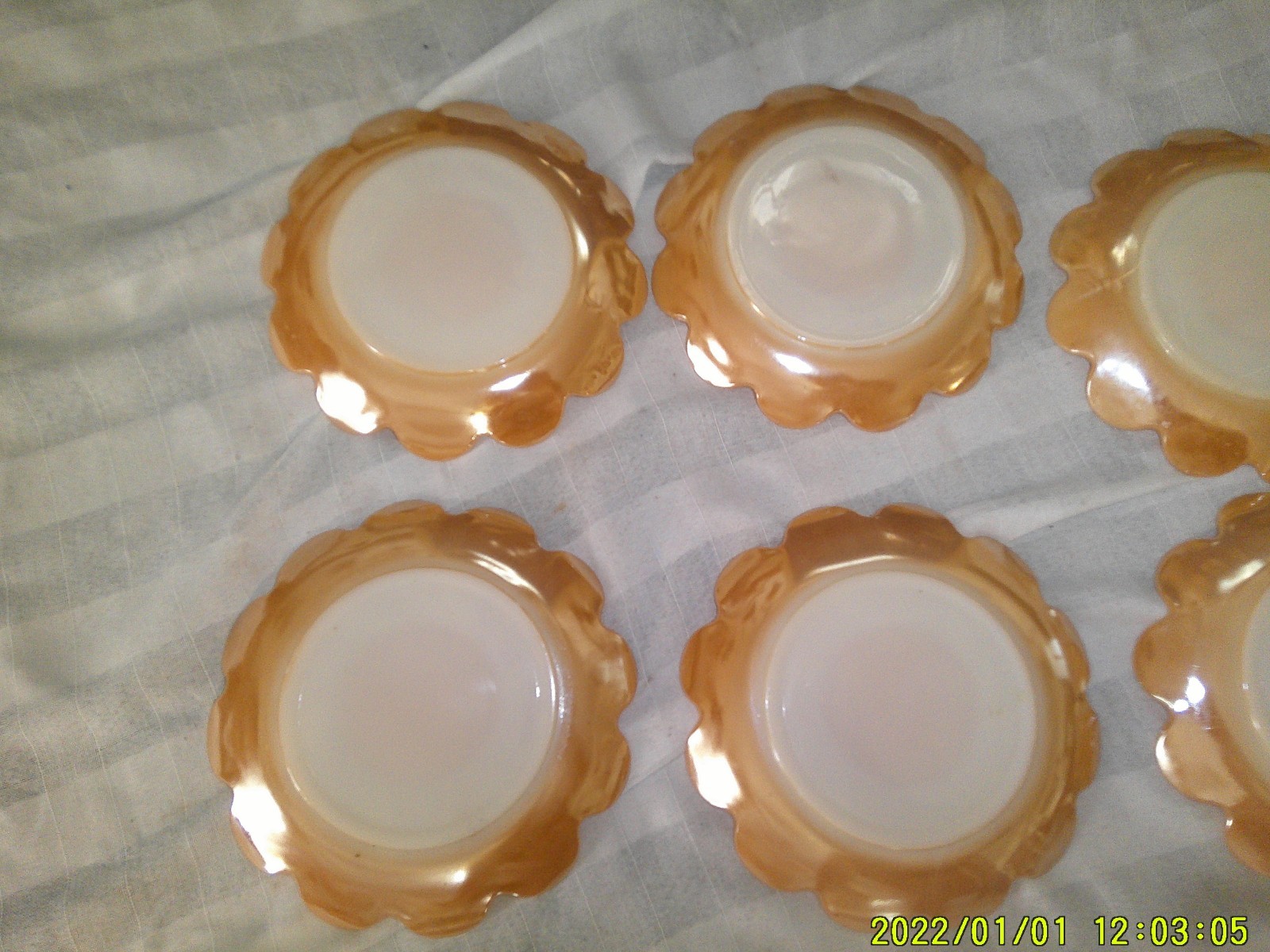 SET OF 6 VINTAGE MILK GLASS SAUCERS GOLD LUSTER COAT FLOWER LOOK