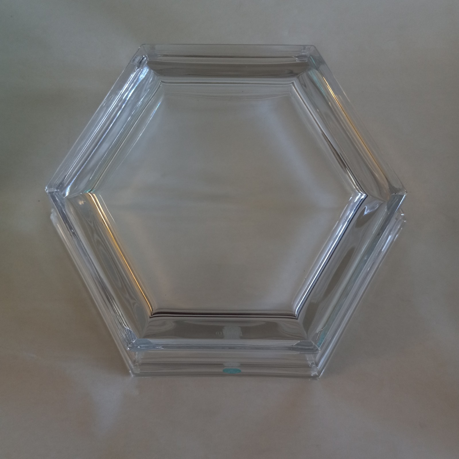 PREOWNED TIFFANY & CO. WINDHAM CRYSTAL BOWL HEXAGONAL SIX SIDED SIGNED ORIG BOX