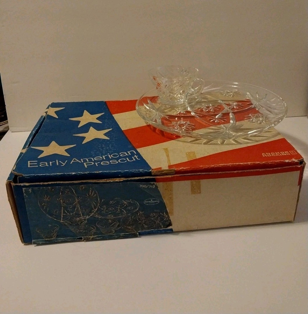 Vintage 8 Piece Anchor Hocking Early American Prescut Snack Set Original Box