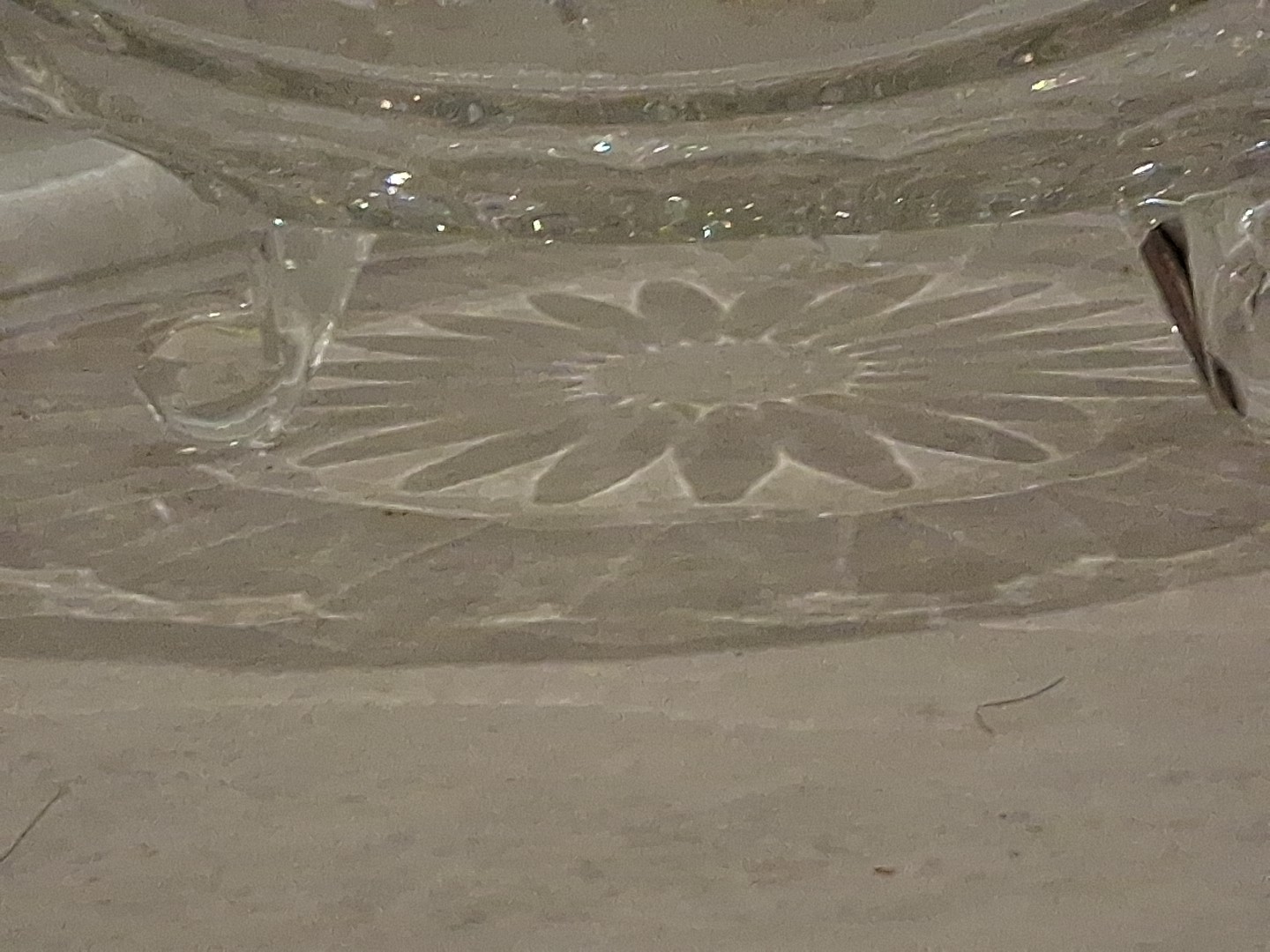 Stunning Vintage Lead Crystal Bowl Sawtooth Fruit Floral 5. 1 lbs – 8.5 inches