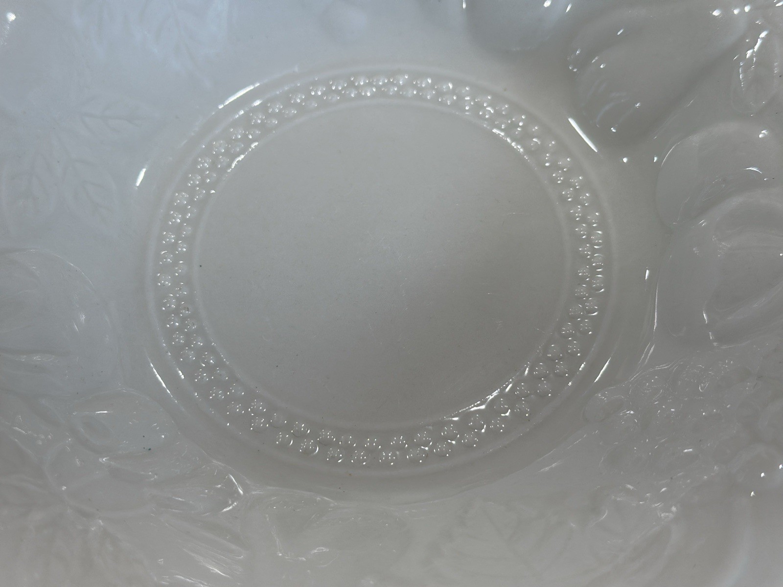 Sakura Majesticware Coupe Cereal Bowl in the discontinued Orchard pattern 8inch