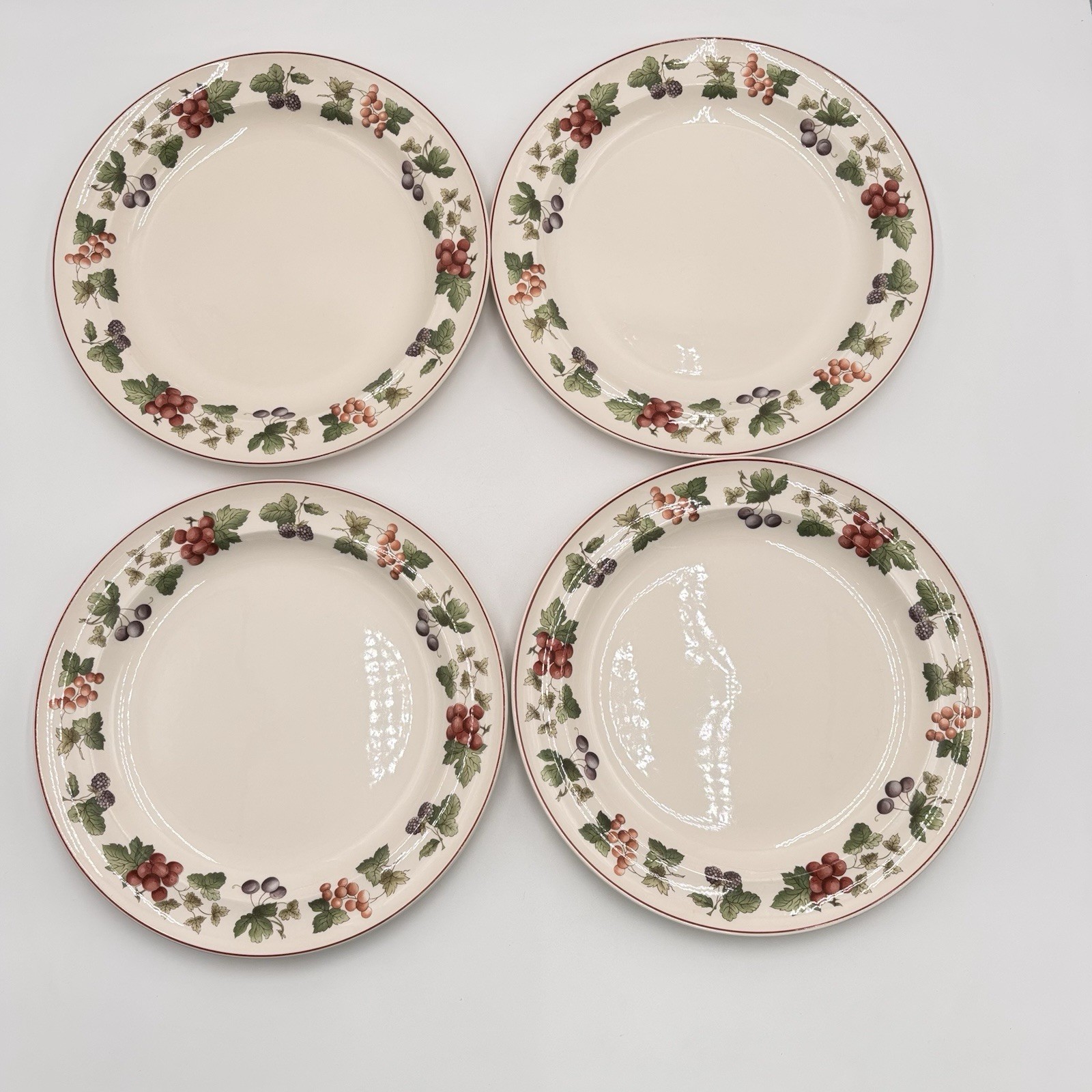 Vtg Wedgwood Provence Queen’s Ware Dinner Plates Set Of 4 Fruits Border England