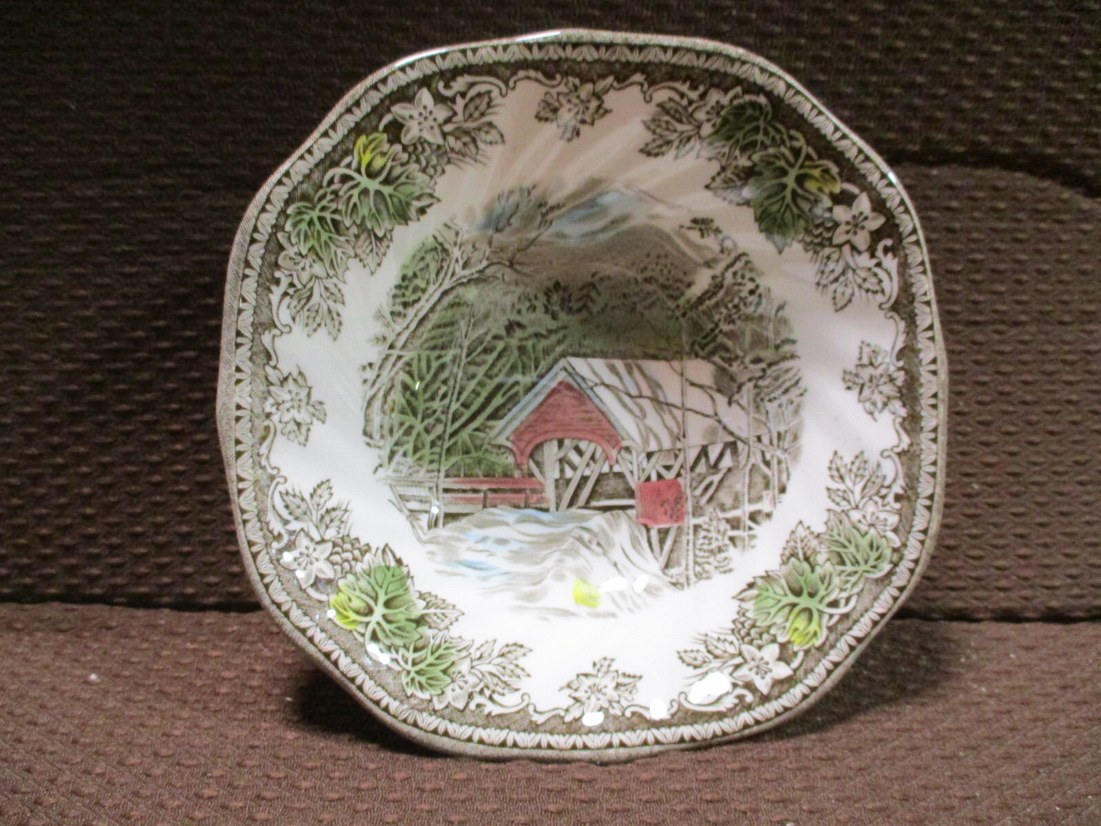 Johnson Brothers – Friendly Village – The Covered Bridge – Square Bowl