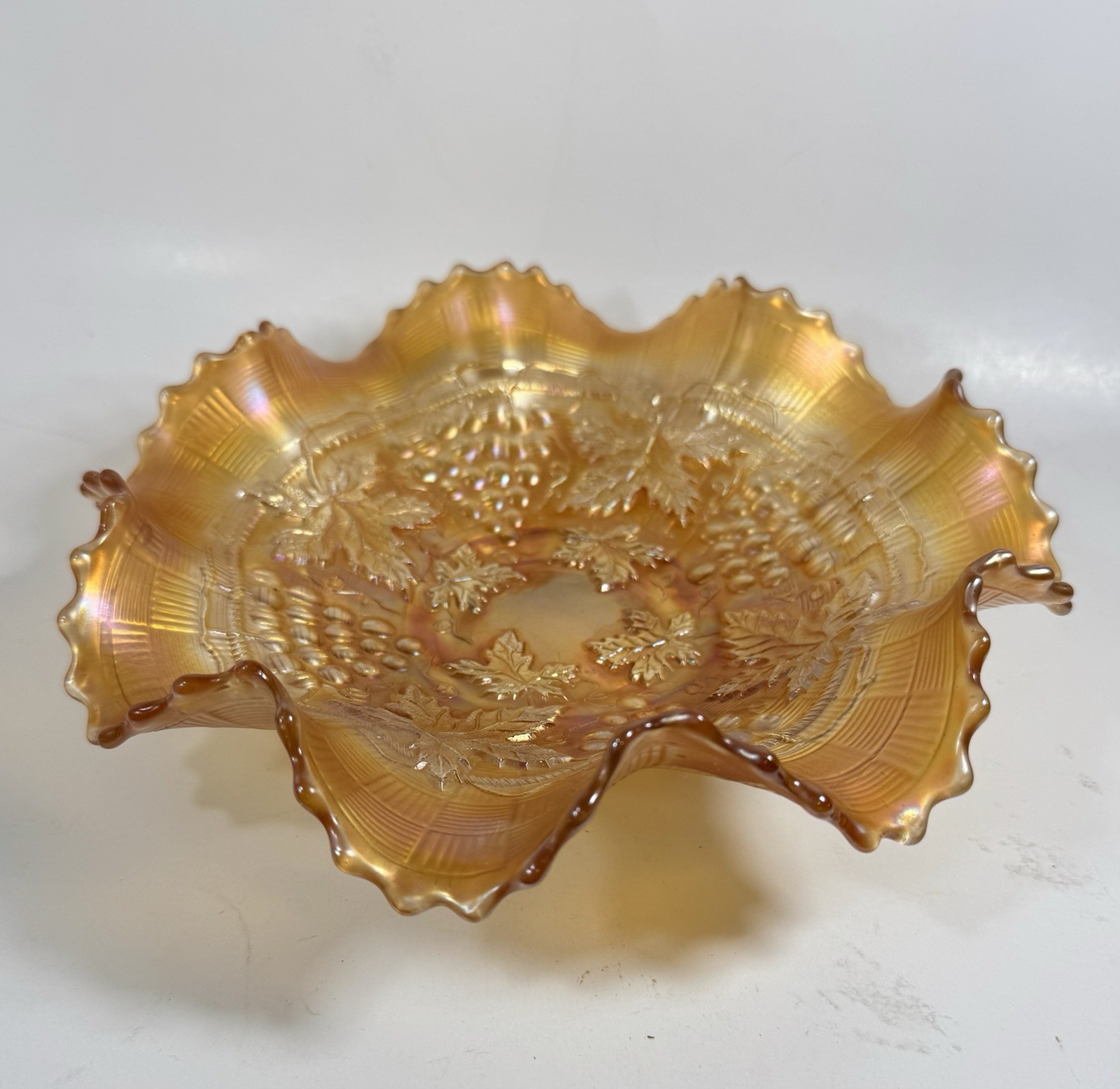 Northwood Bowl Carnival Glass Marigold Grape & Cable Ruffled Vintage 8.5”