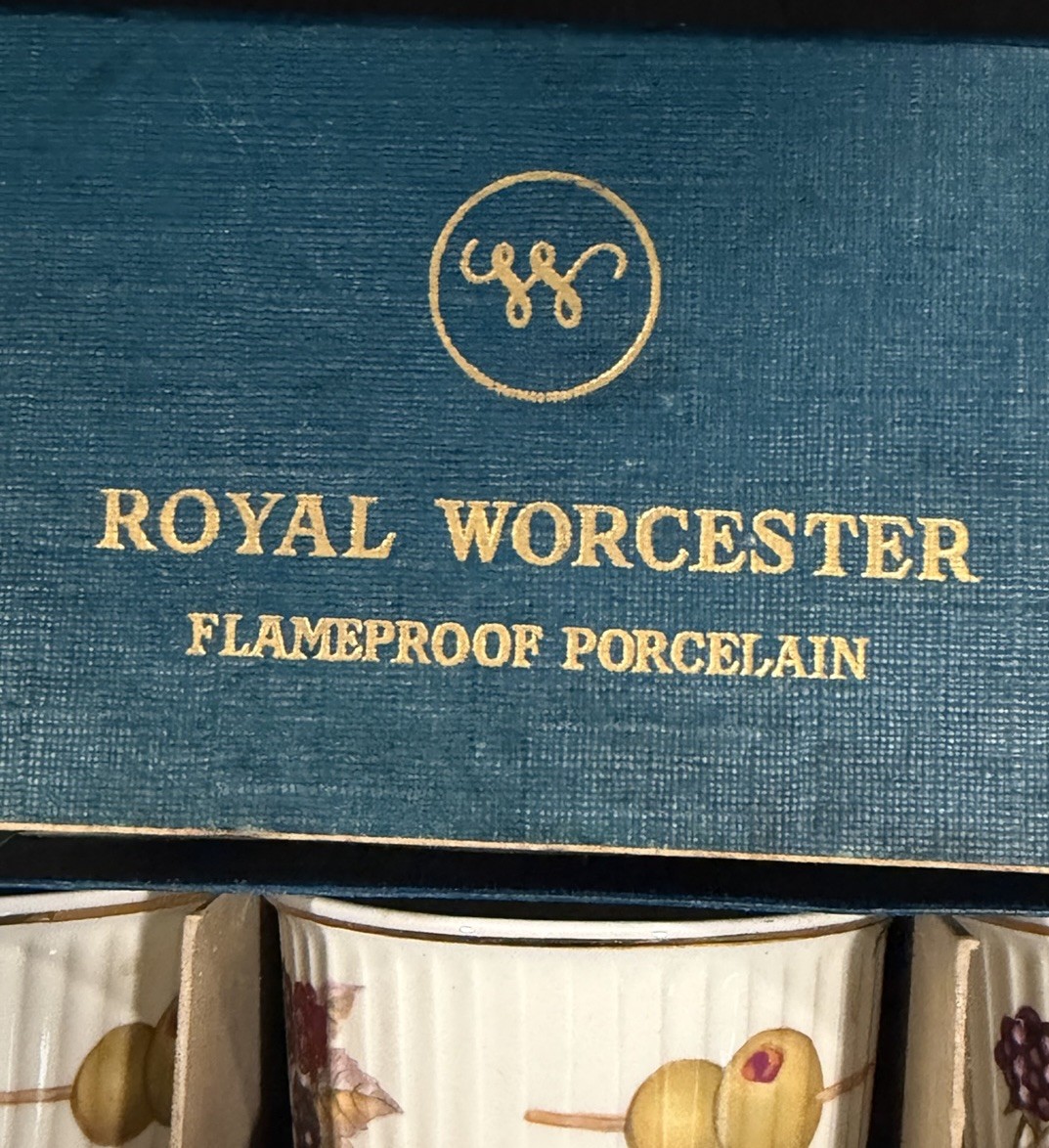 VTG Royal Worcester ‘Evesham’ Flameproof Porcelain Ramekins Set 6 Fruit Pattern