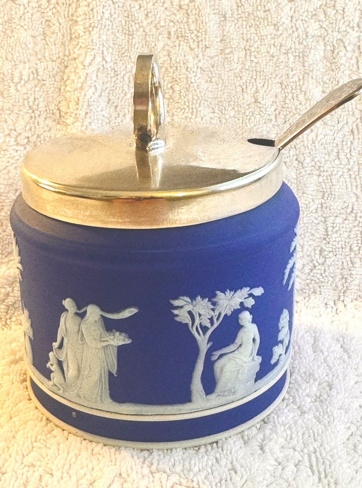 Vintage Wedgwood Blue Jasperware Jam Pot Jar with Lid and Spoon, circa 1925-1939