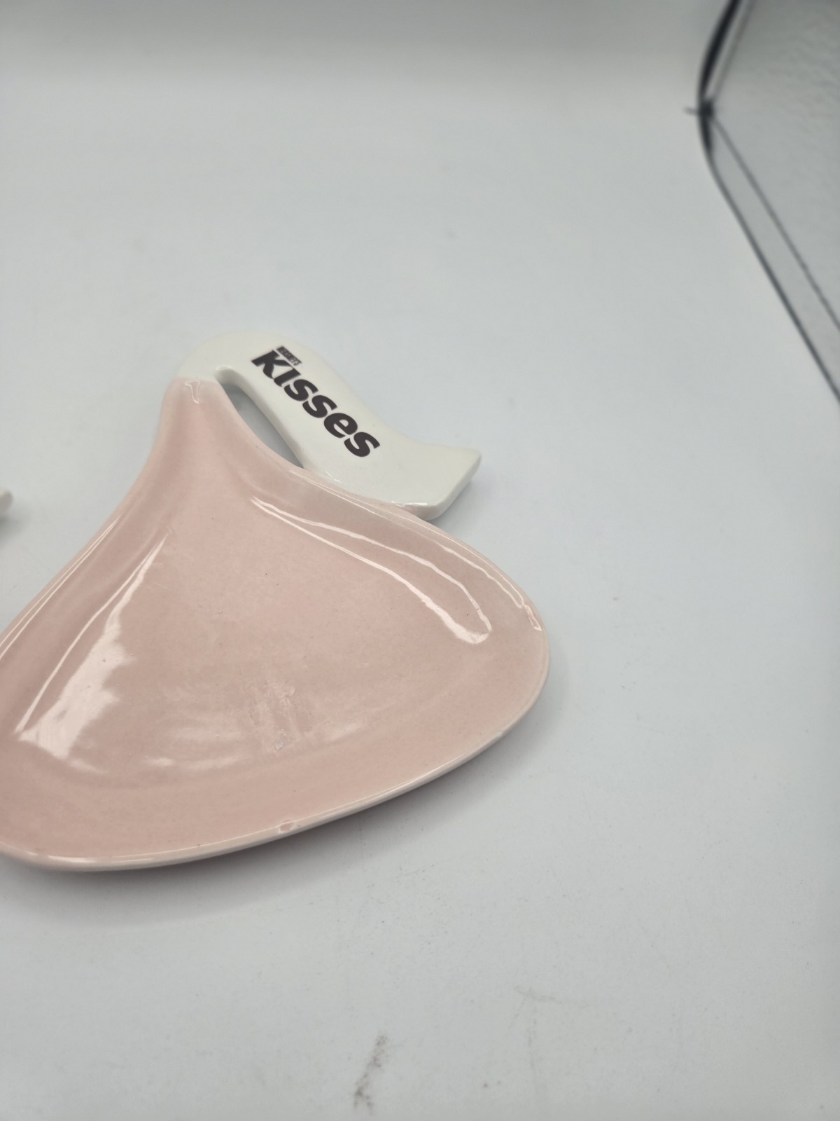 Godinger Hershey’s Kisses Pink Ceramic Trinket Dishes Set of 2 Candy Dish 64899