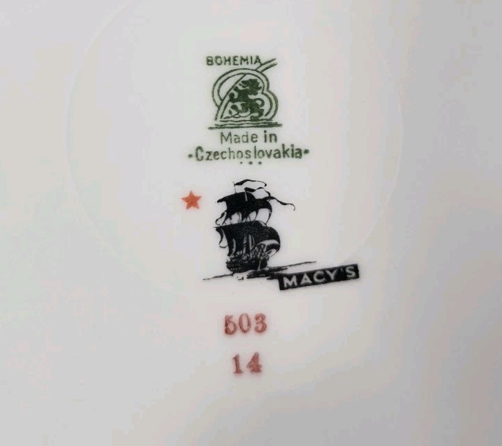 Vintage Bohemia Czechoslovakia Dinner Plates Green Gold Floral Macy’s Set of 4