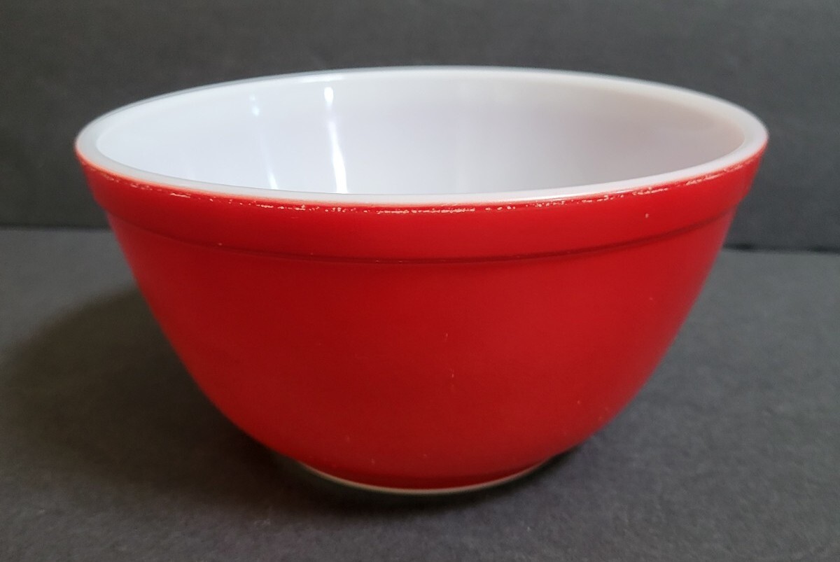 Pyrex Primary Colors Mixing Nesting Bowls – set of 5 Vintage