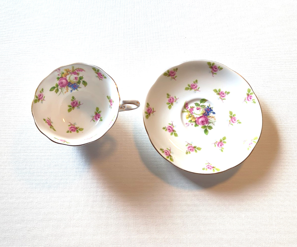 Royal Standard Bone China Mixed Violets Roses Cup Saucer Set England Excellent