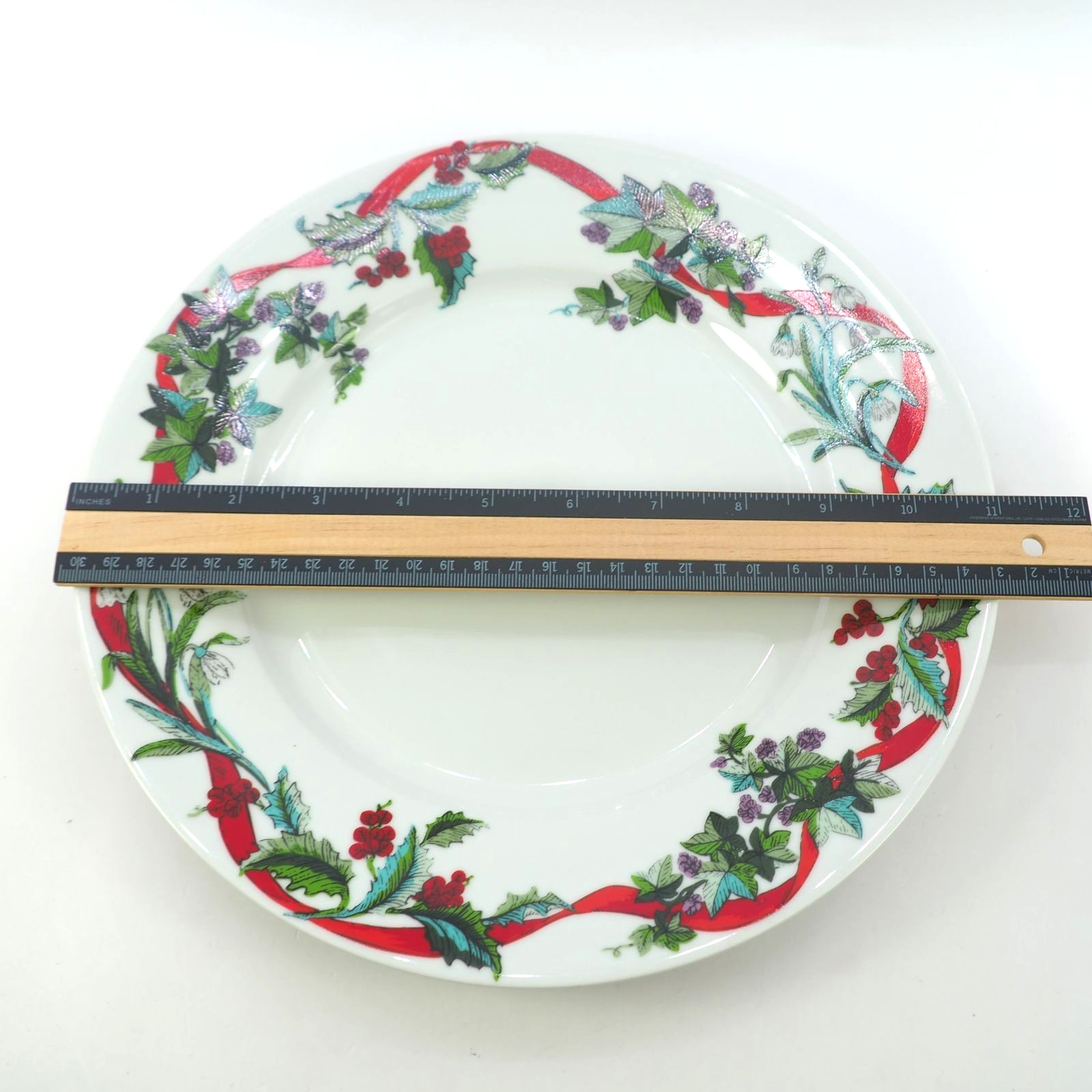 Holiday Garden Dinner Plate Martha Stewart Macy’s 11.25 in Brylane Home